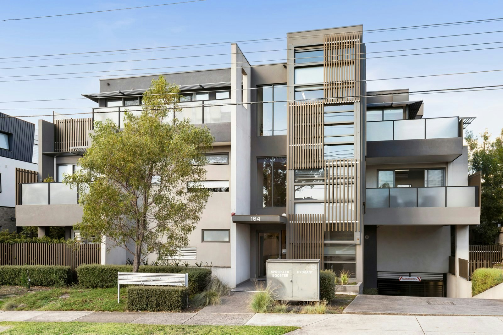 10/164 Blackburn Road, Doncaster East, 3109