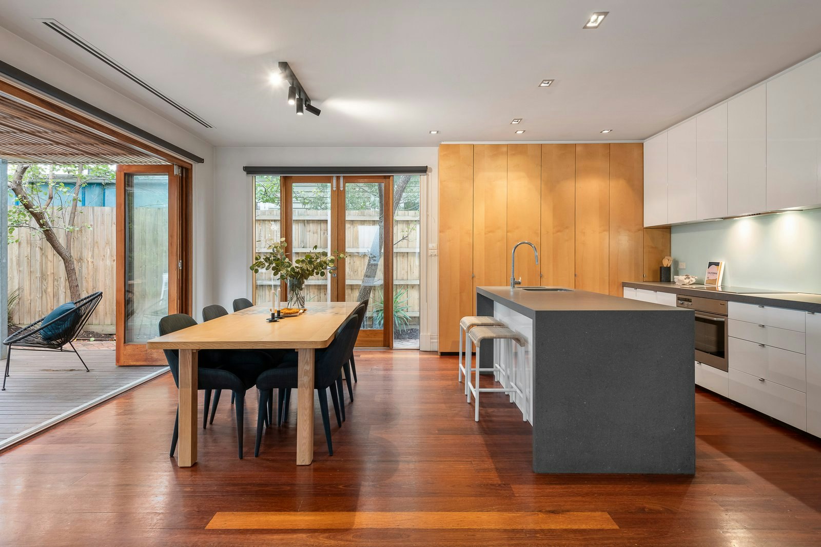 21 Valentine Grove, Armadale, 3143