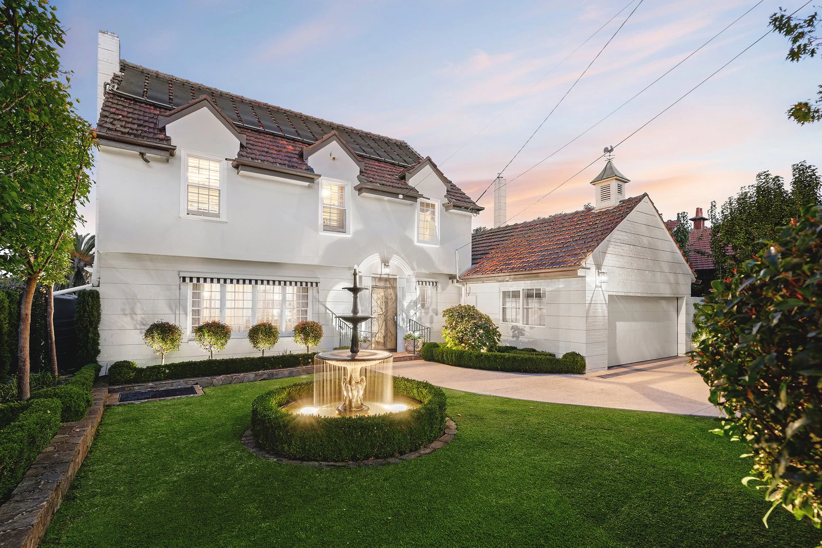 16 Salisbury Avenue, Mont Albert, 3127