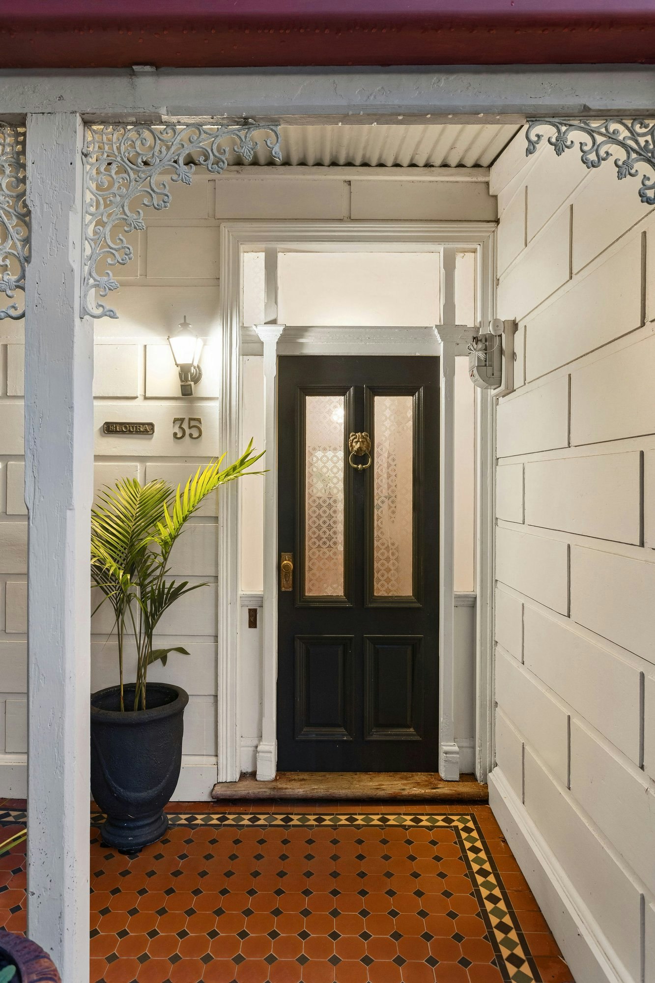 35 Hampden Street, Mornington, 3931