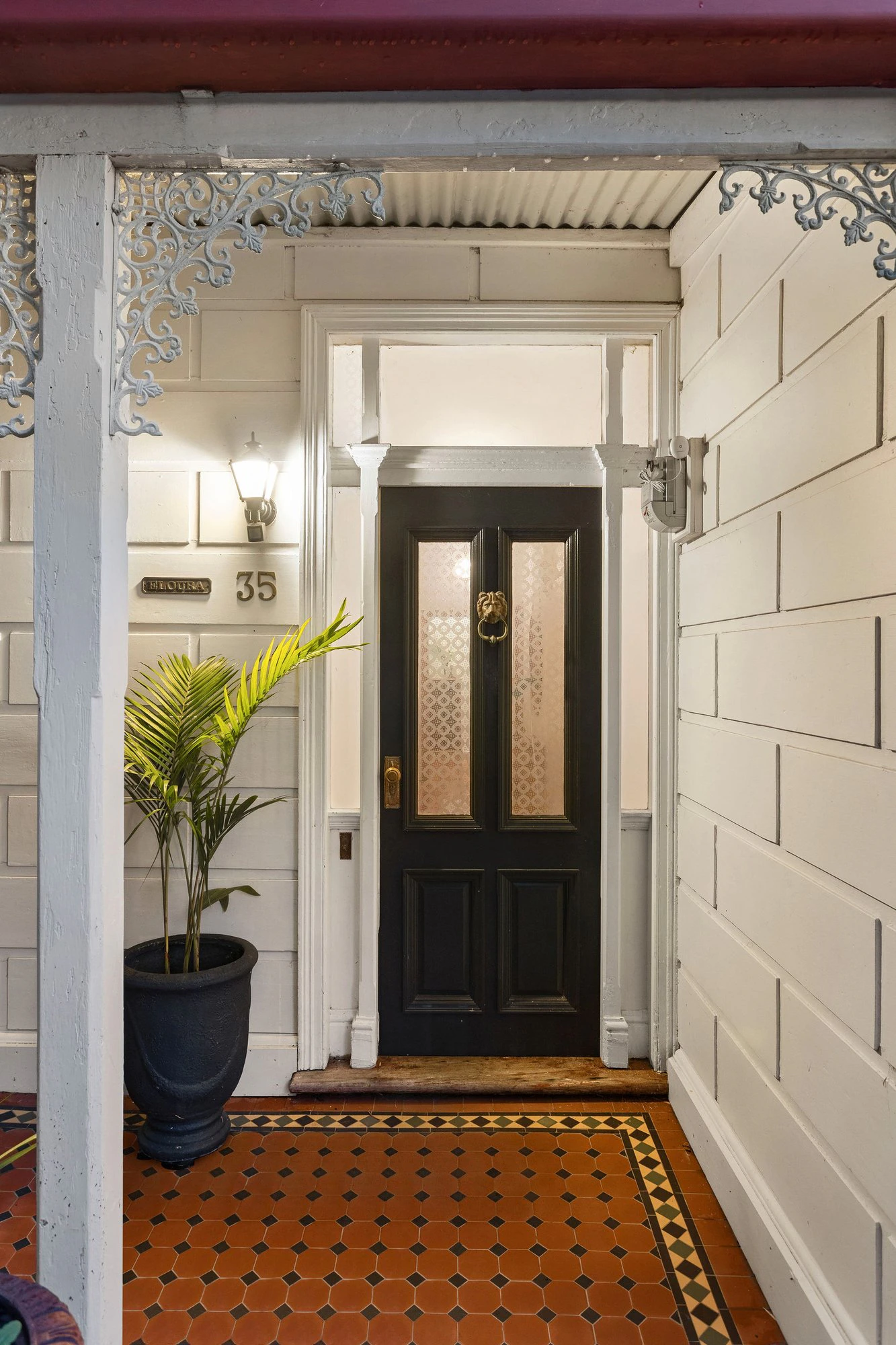 35 Hampden Street, Mornington, 3931