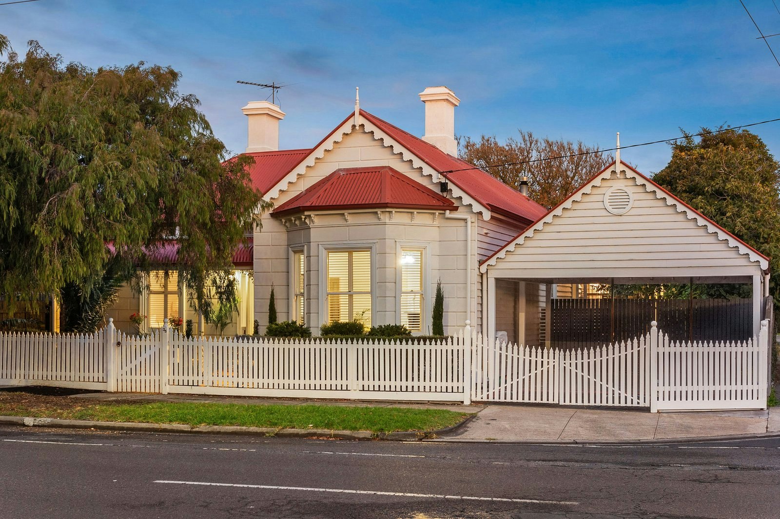 35 Hampden Street, Mornington, 3931