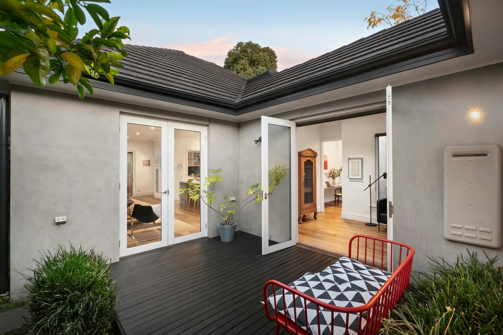 22 Wolseley Close, Mont Albert, 3127