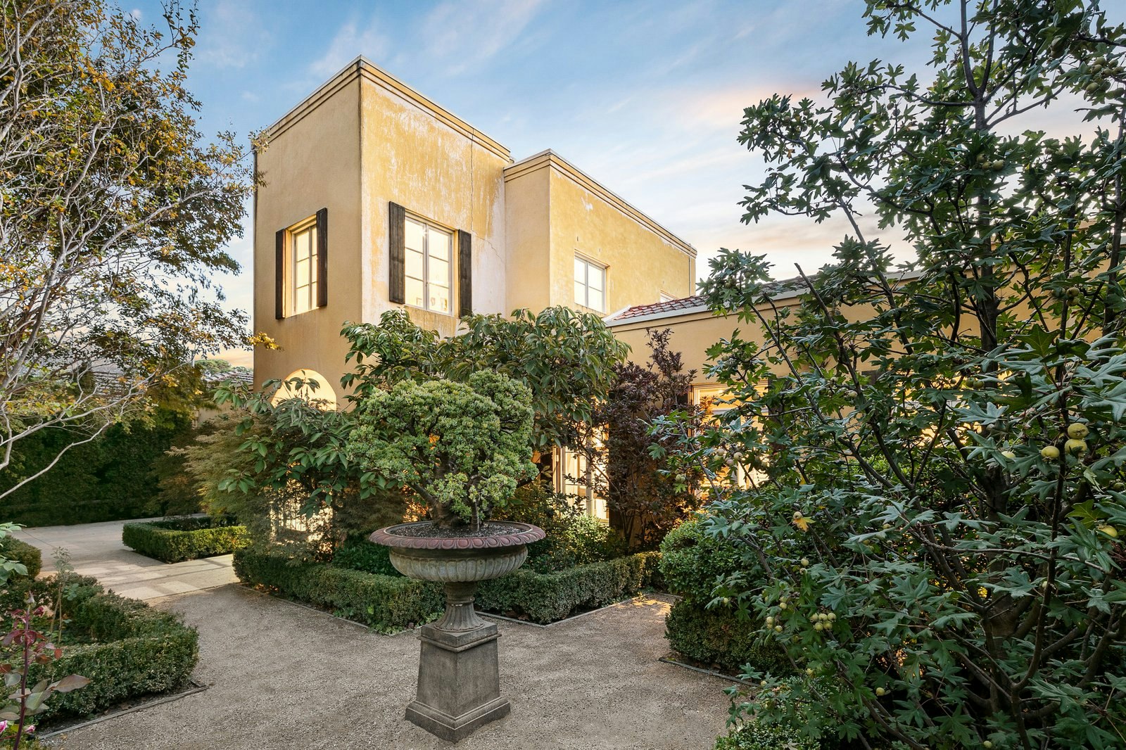 12 Gillies Street, Fairfield, 3078