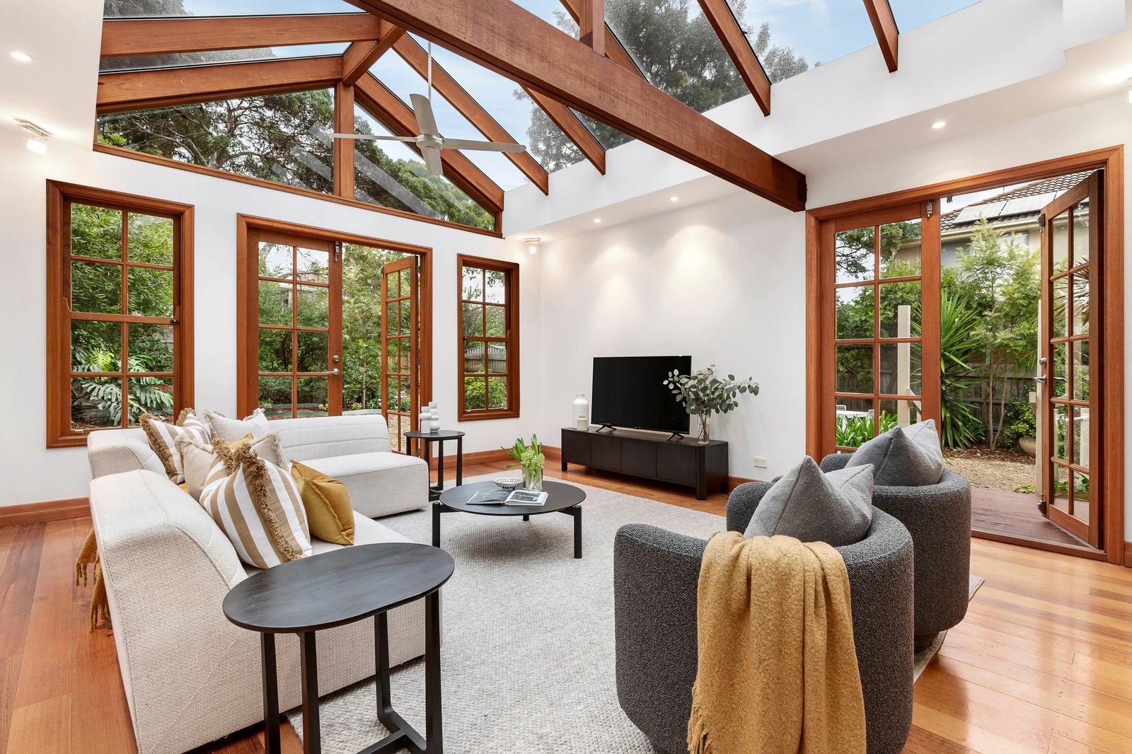 10 Windella Avenue, Kew East, 3102