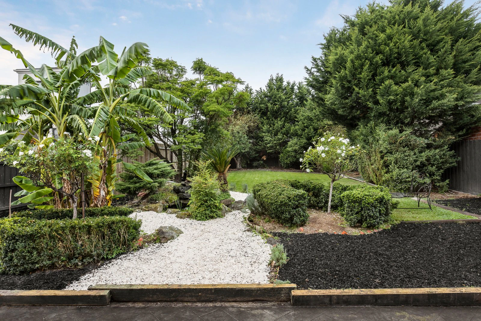 6 Meadow Grove, Deepdene, 3103
