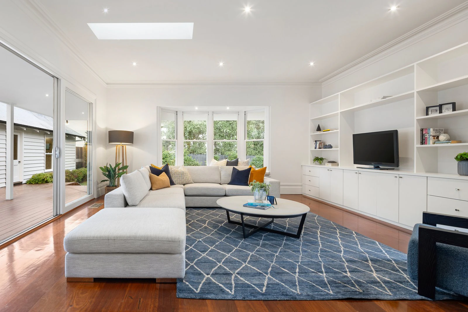 12 Gordon Street, Mont Albert, 3127