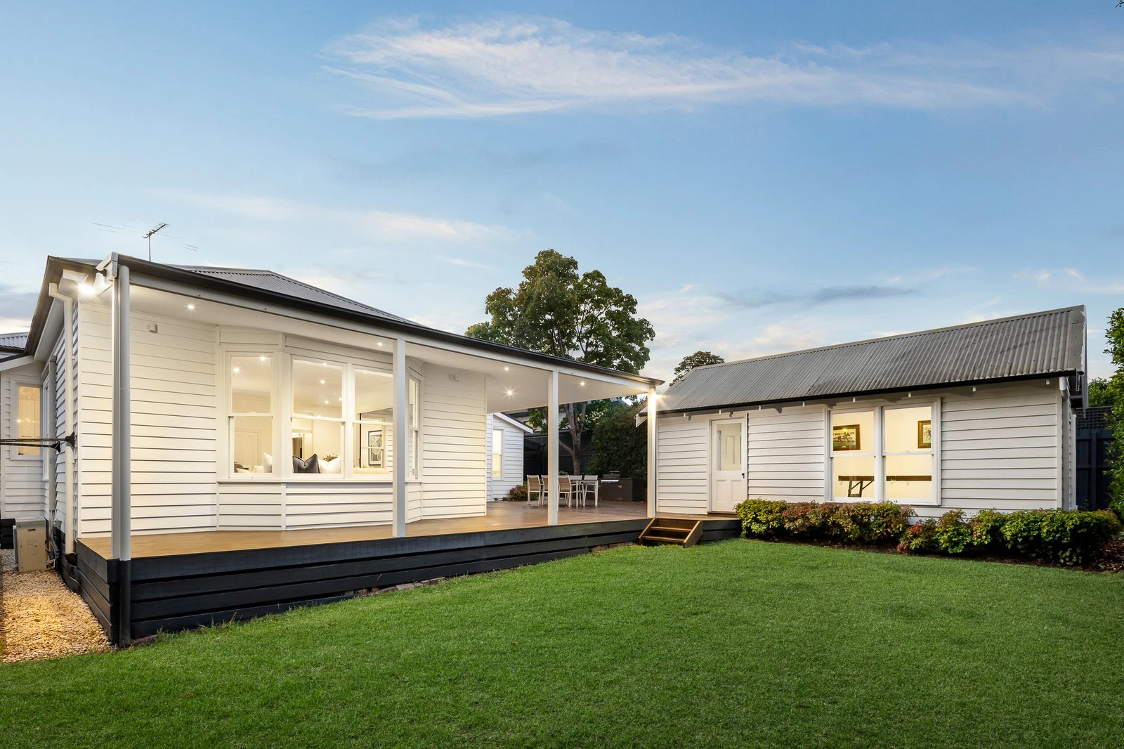 12 Gordon Street, Mont Albert, 3127