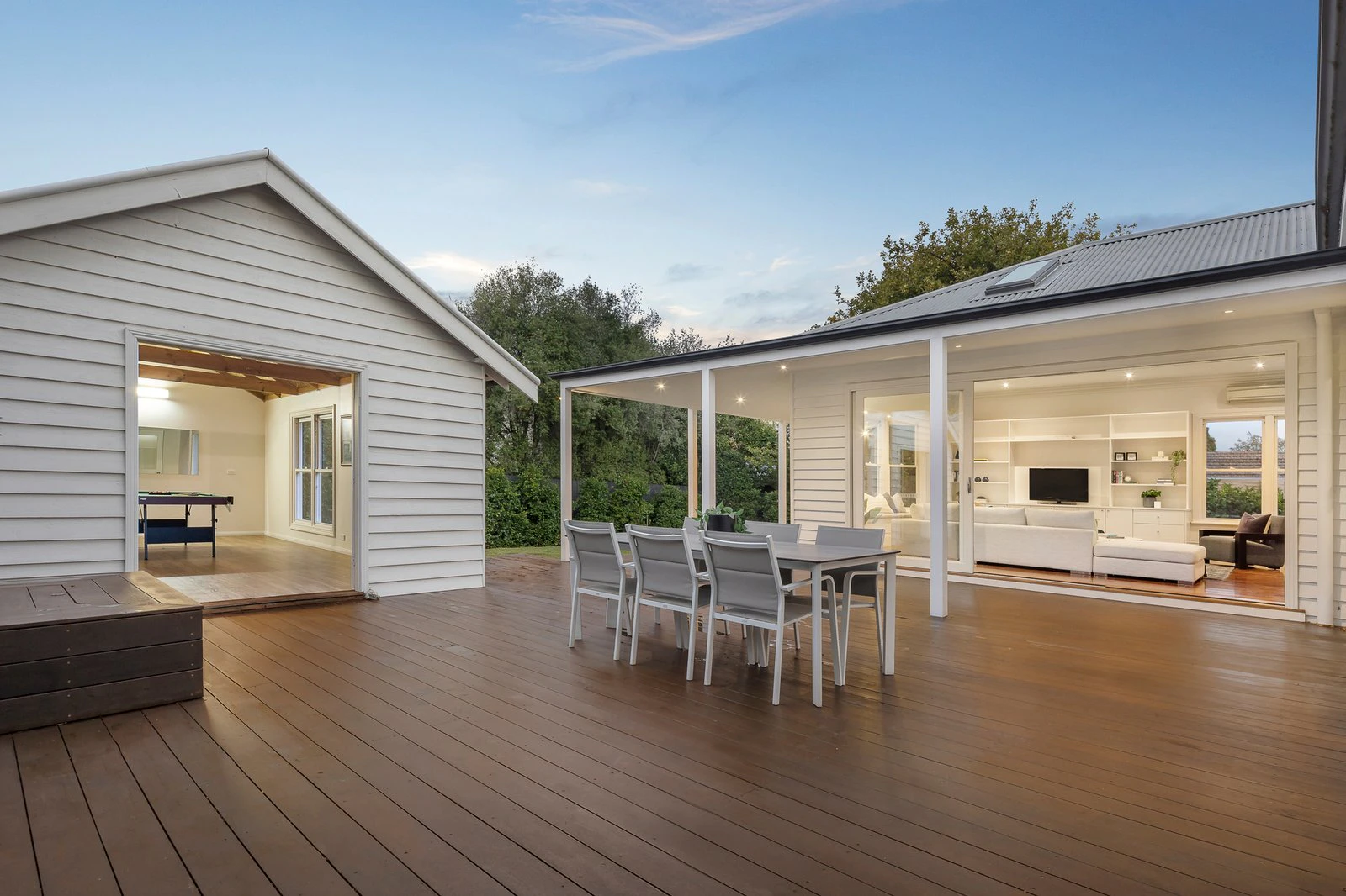 12 Gordon Street, Mont Albert, 3127