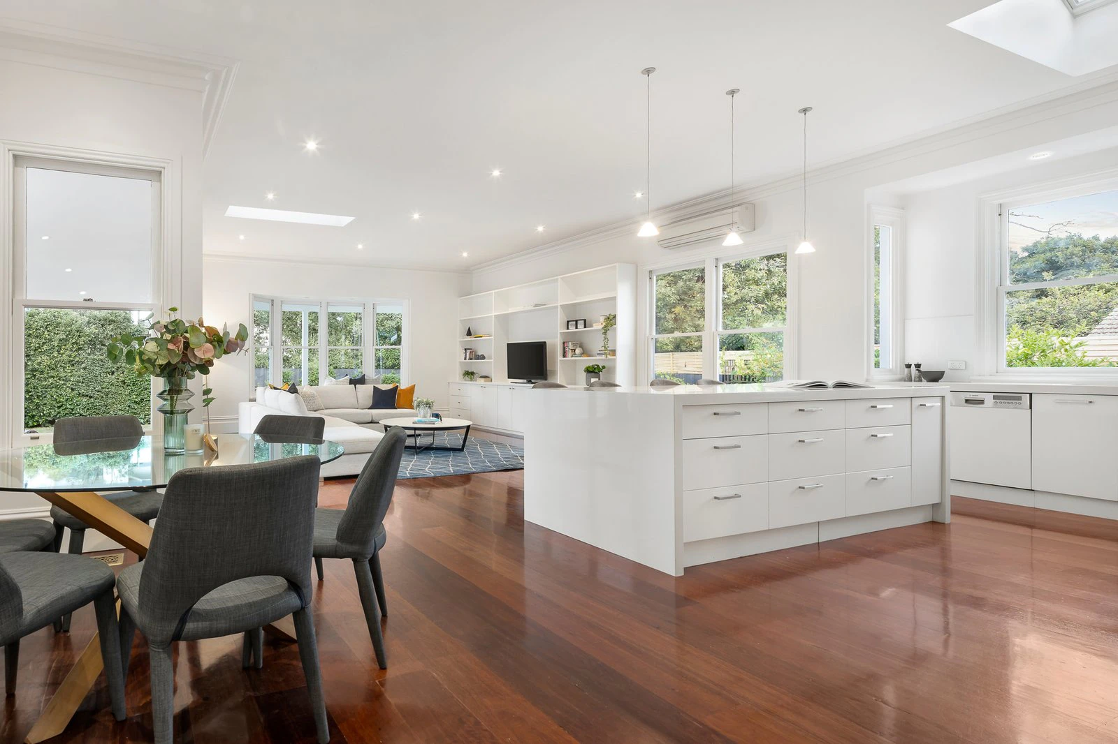 12 Gordon Street, Mont Albert, 3127