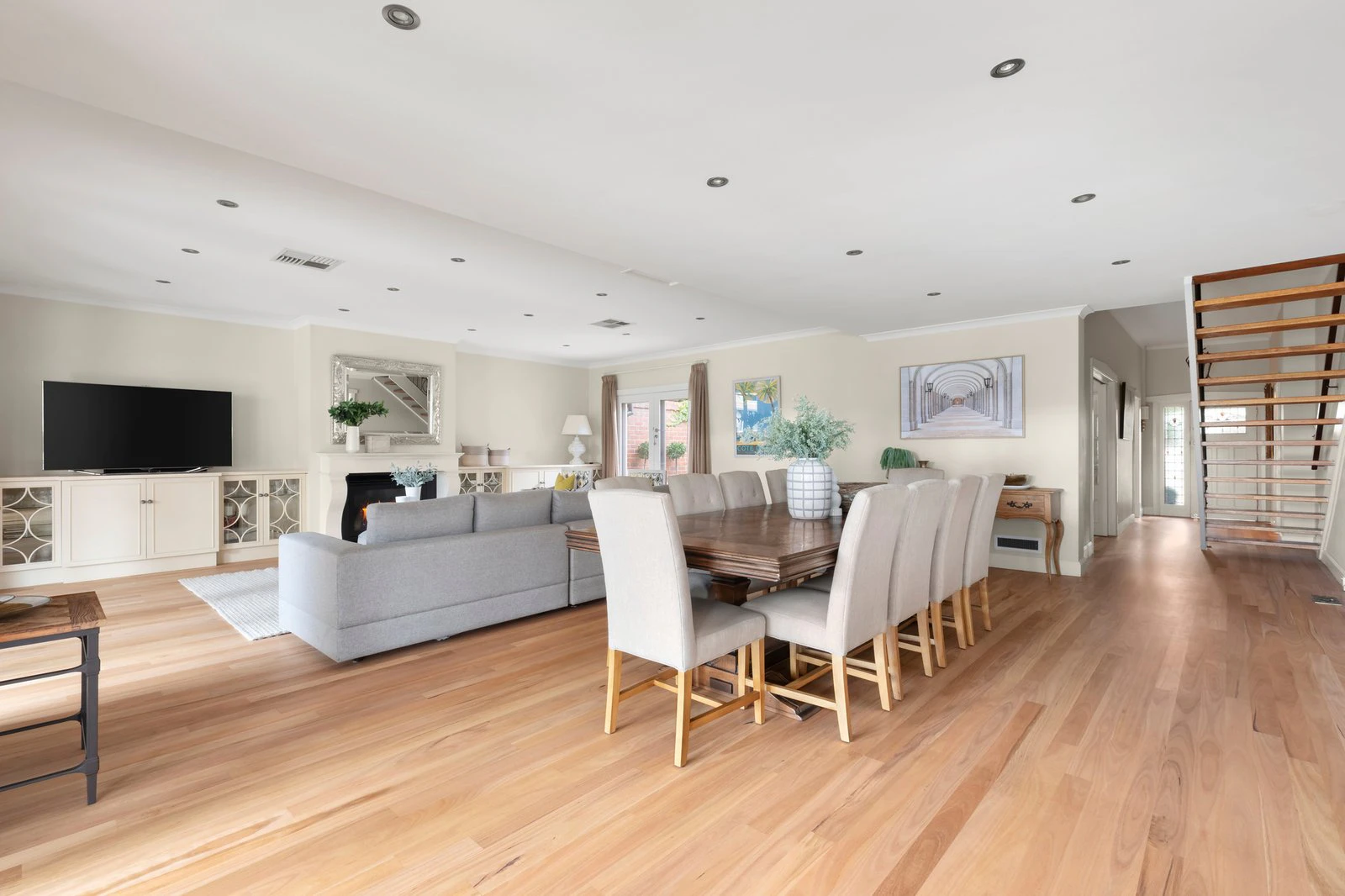 12 Highgate Grove, Ashburton, 3147