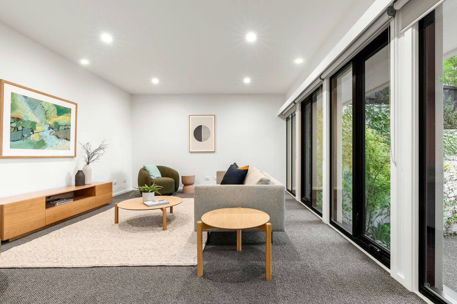 2/15 Vernon Street, Glen Iris, 3146