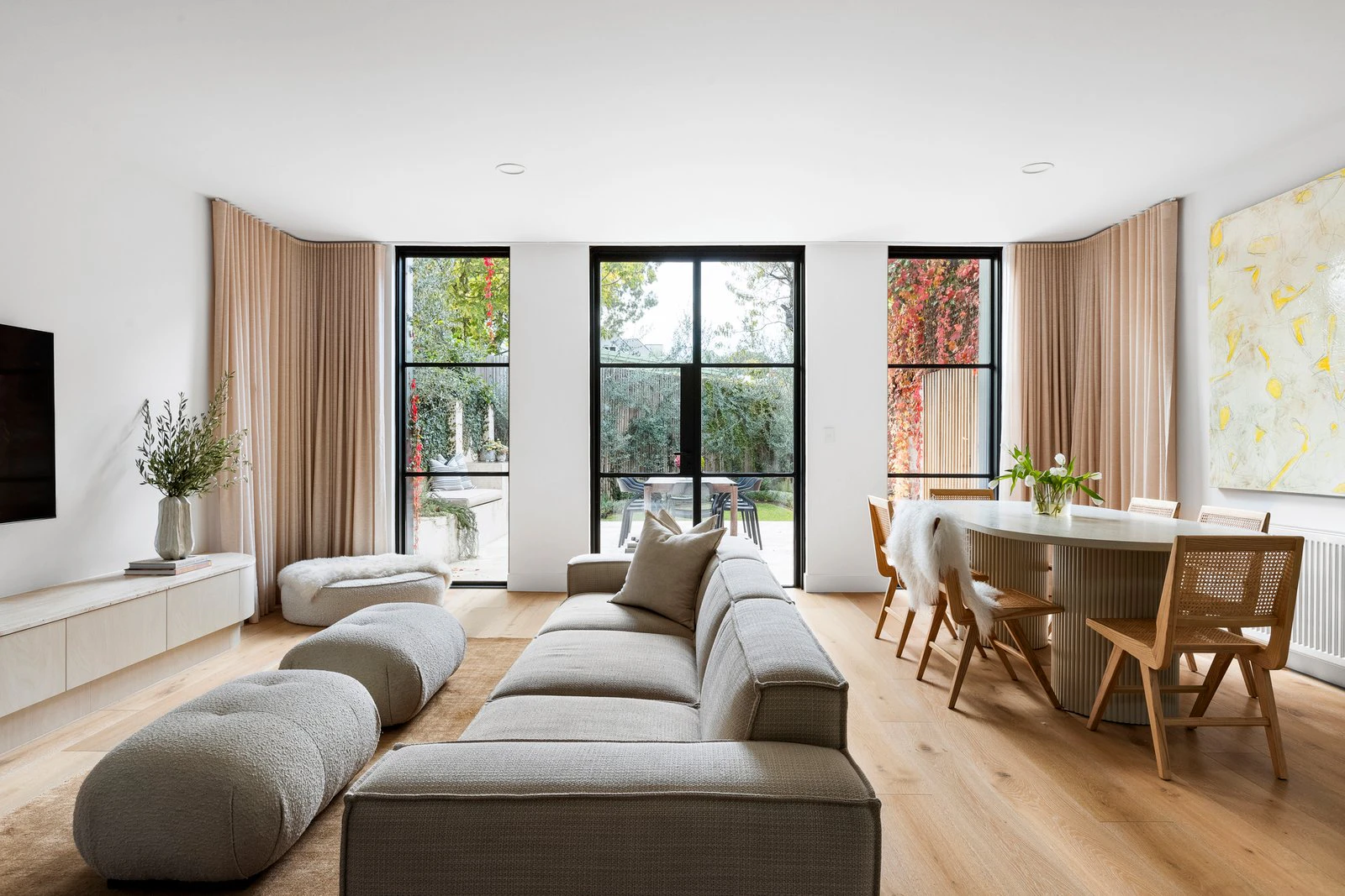 24 Fairbairn Road, Toorak, 3142