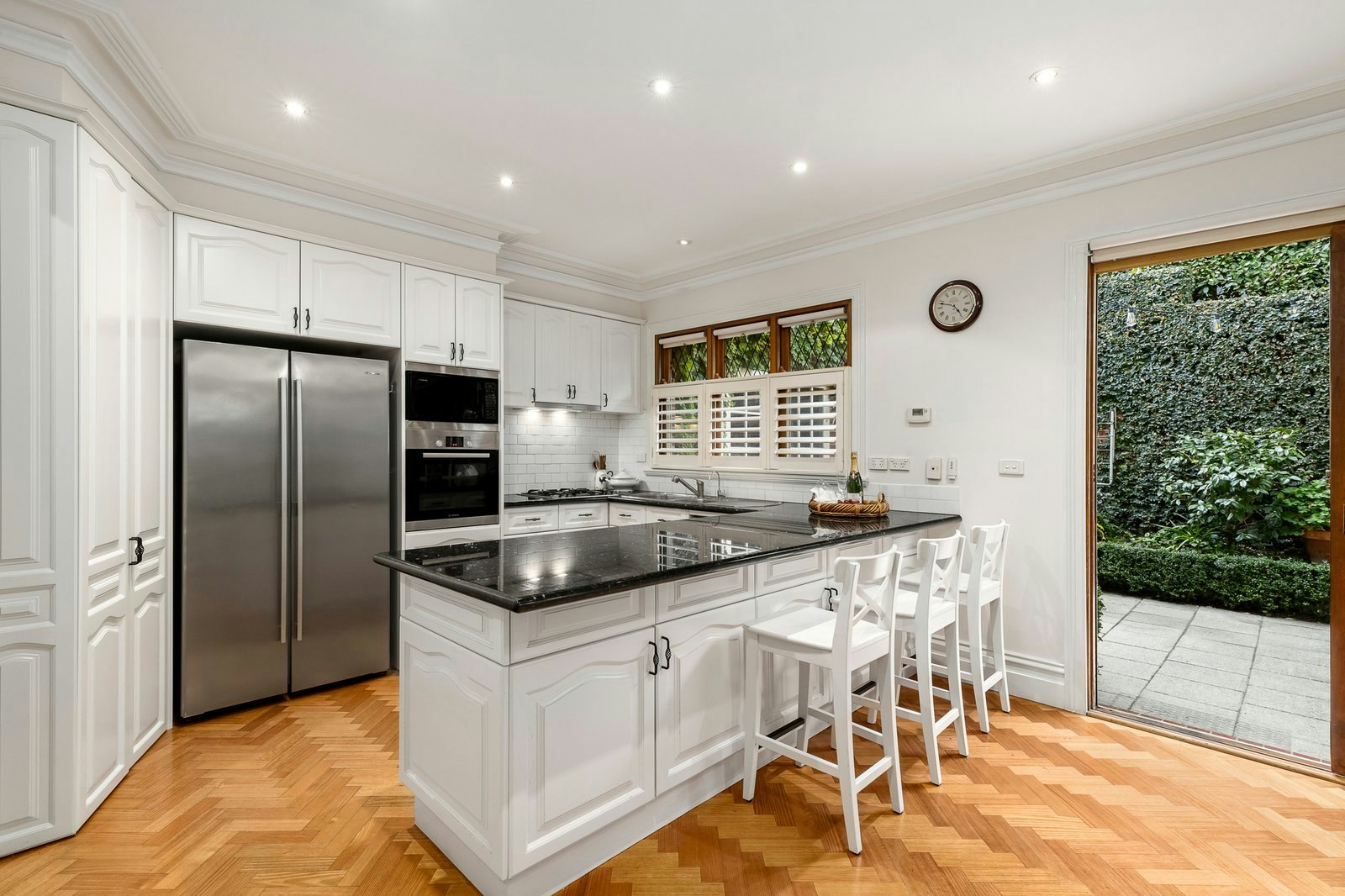 2/211 Highfield Road, Camberwell, 3124