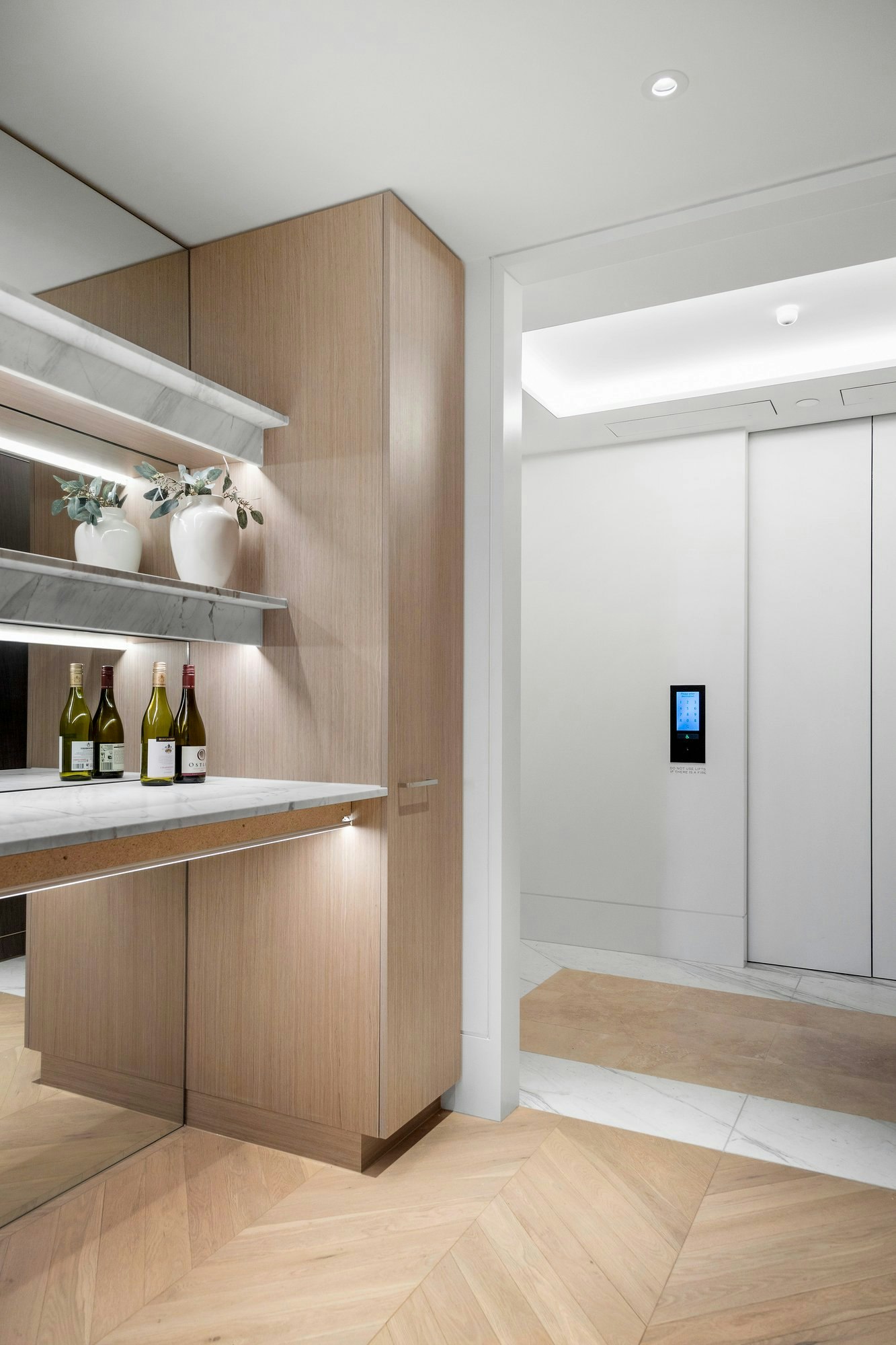 402a/14-16 The Esplanade, St Kilda, 3182