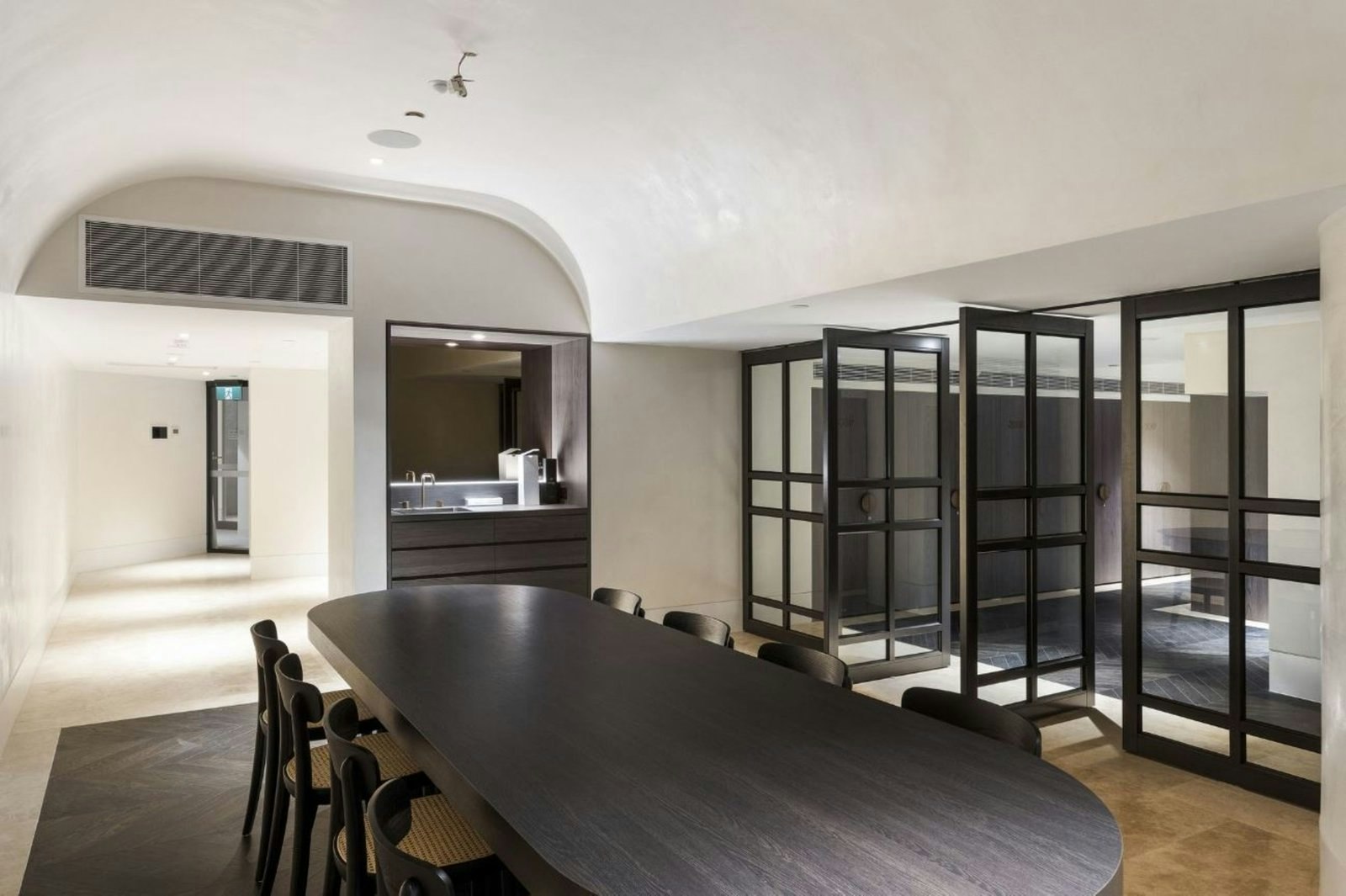 402a/14-16 The Esplanade, St Kilda, 3182