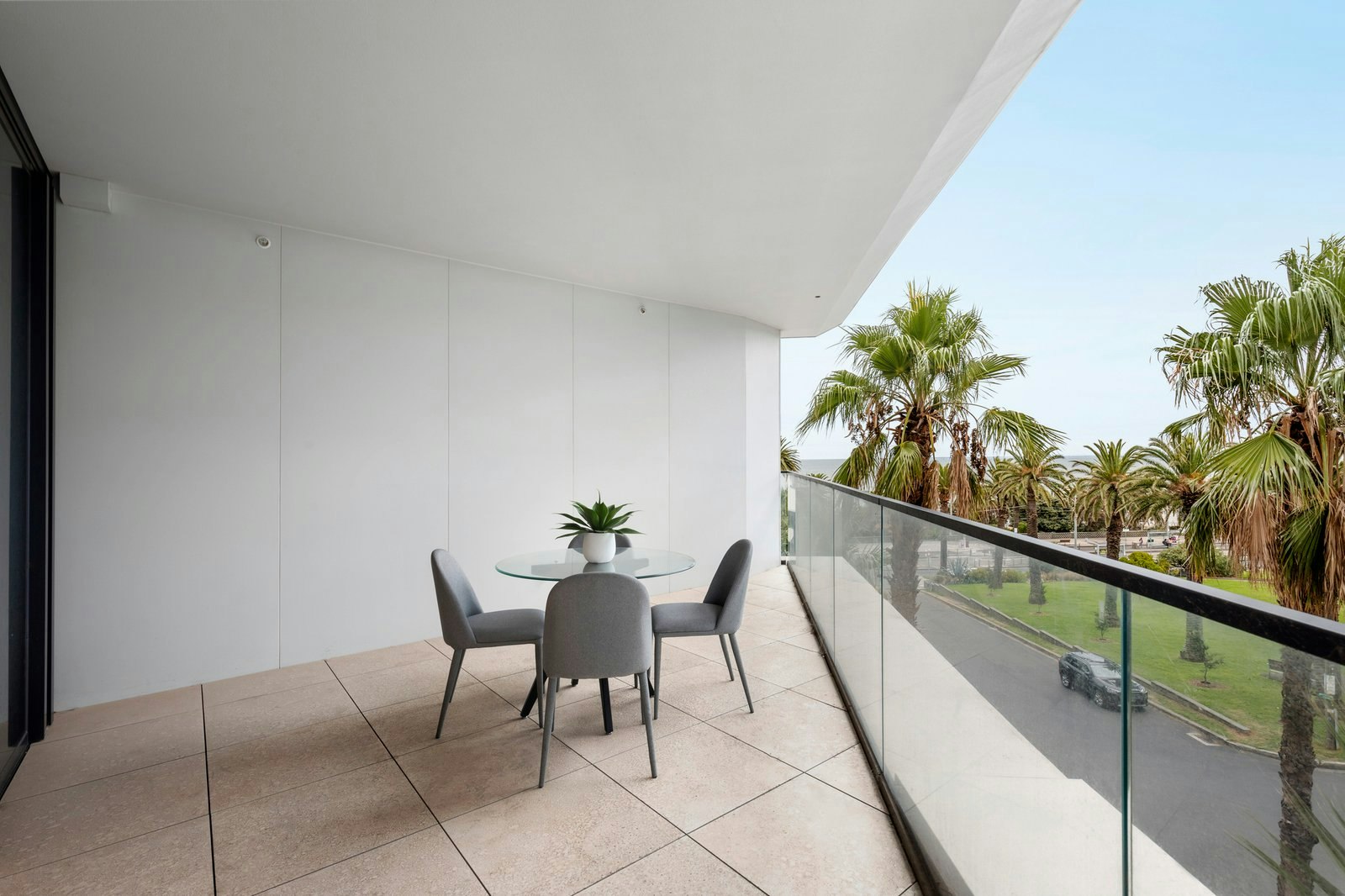 402a/14-16 The Esplanade, St Kilda, 3182