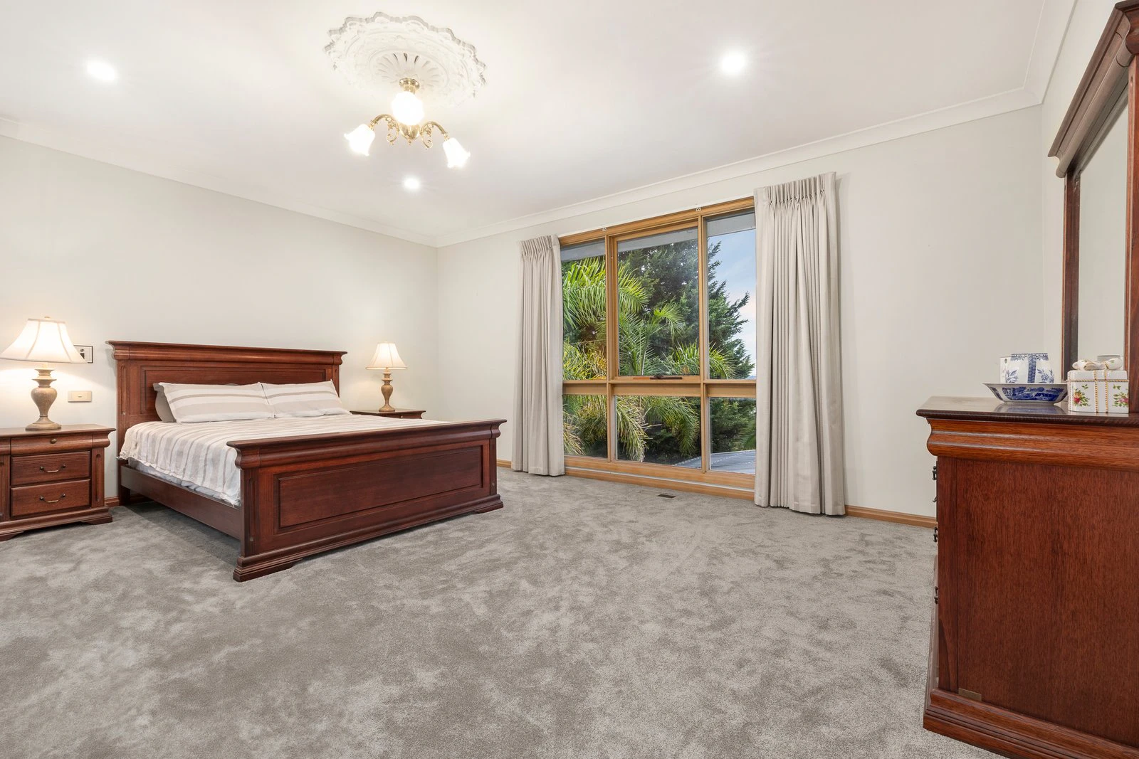 6 Larnaca Court, Templestowe, 3106