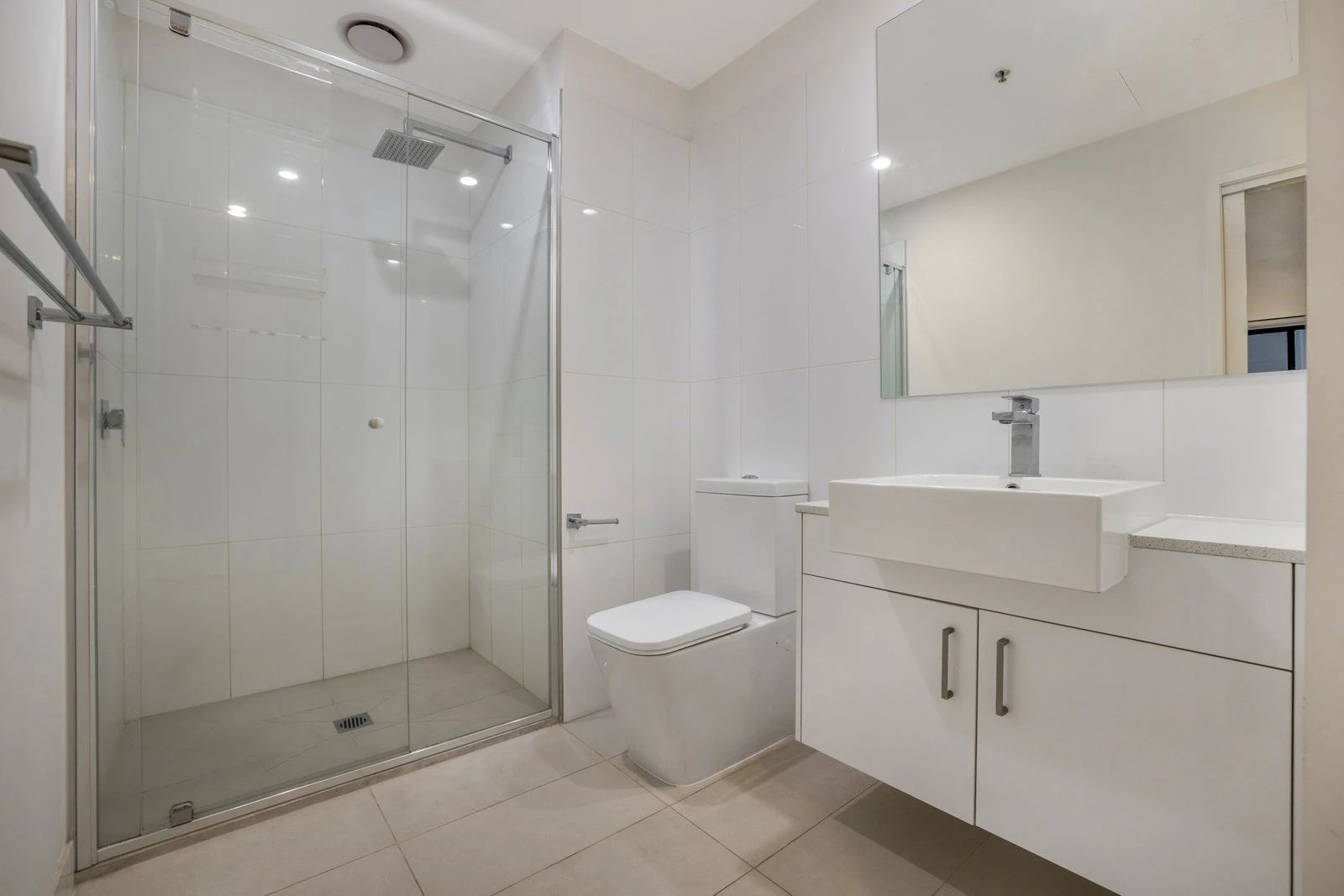 204/849 Burwood Road, Hawthorn East, 3123