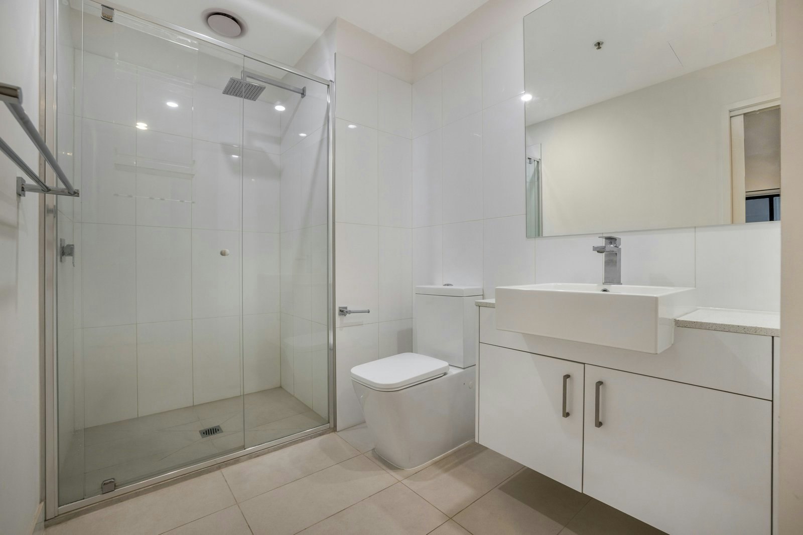 204/849 Burwood Road, Hawthorn East, 3123