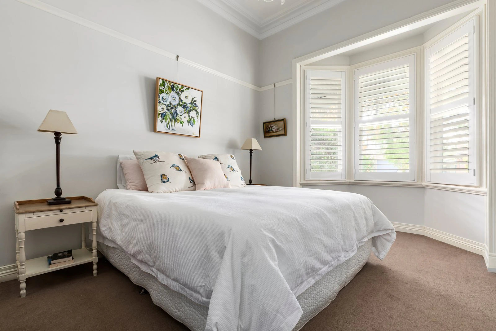 22 Queens Parade, Glen Iris, 3146