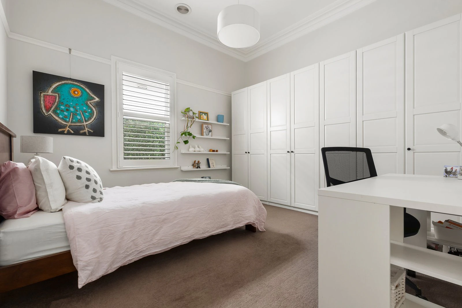 22 Queens Parade, Glen Iris, 3146