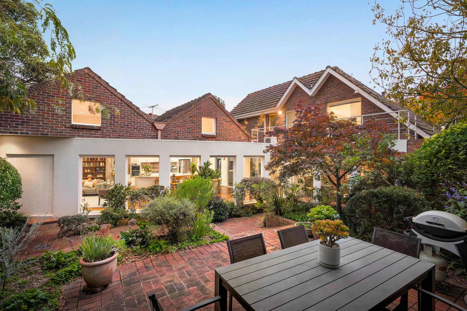 18 Britten Street, Glen Iris, 3146