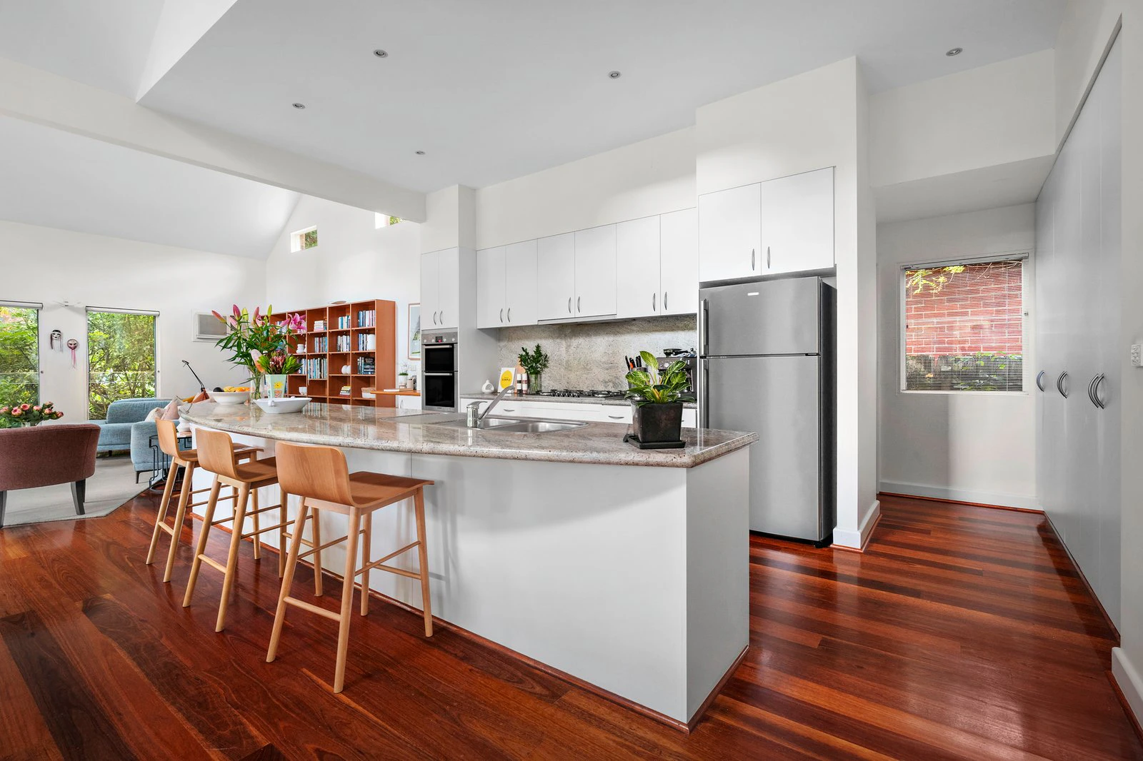 18 Britten Street, Glen Iris, 3146