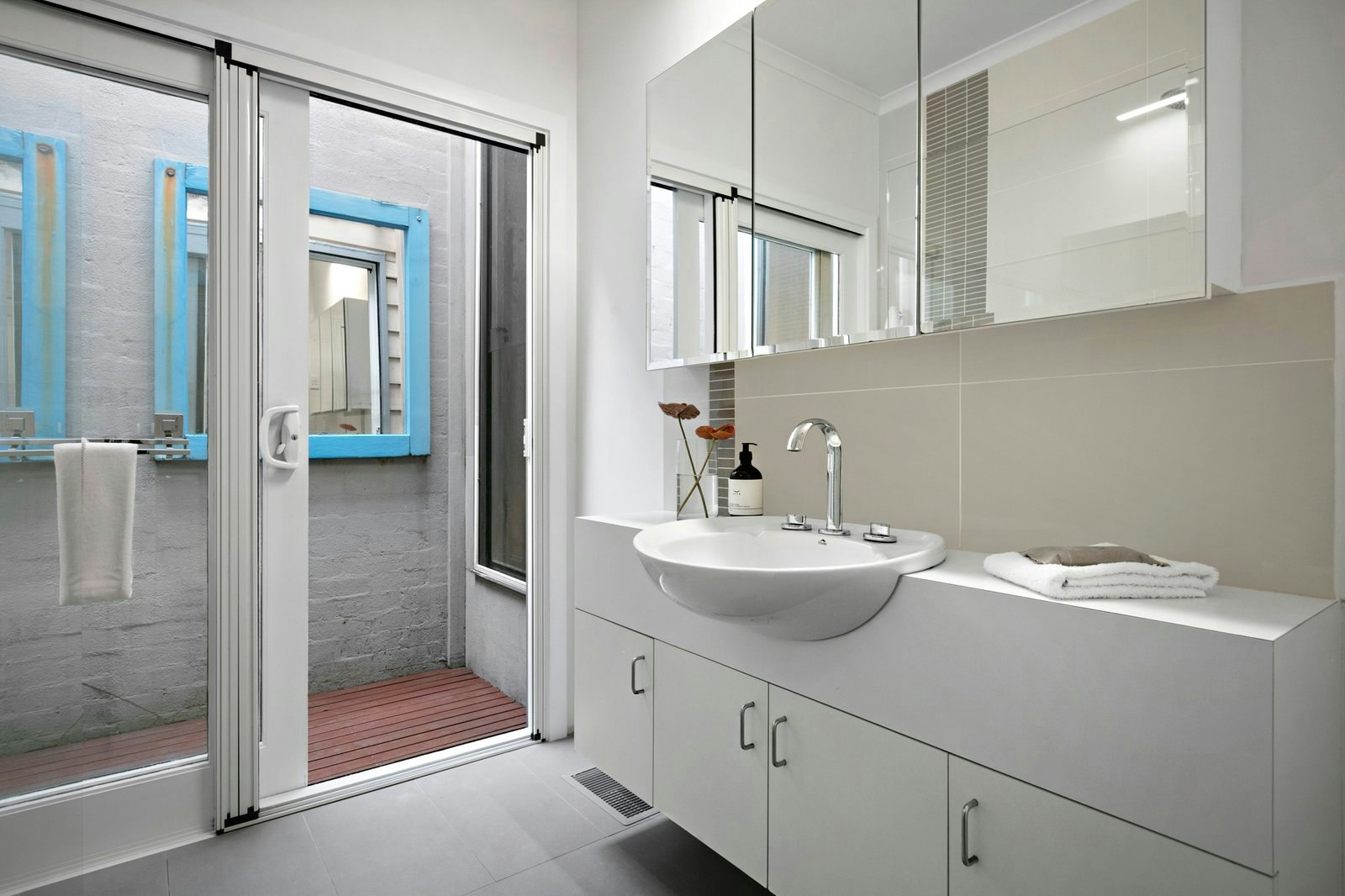 72 Danks Street, Albert Park, 3206