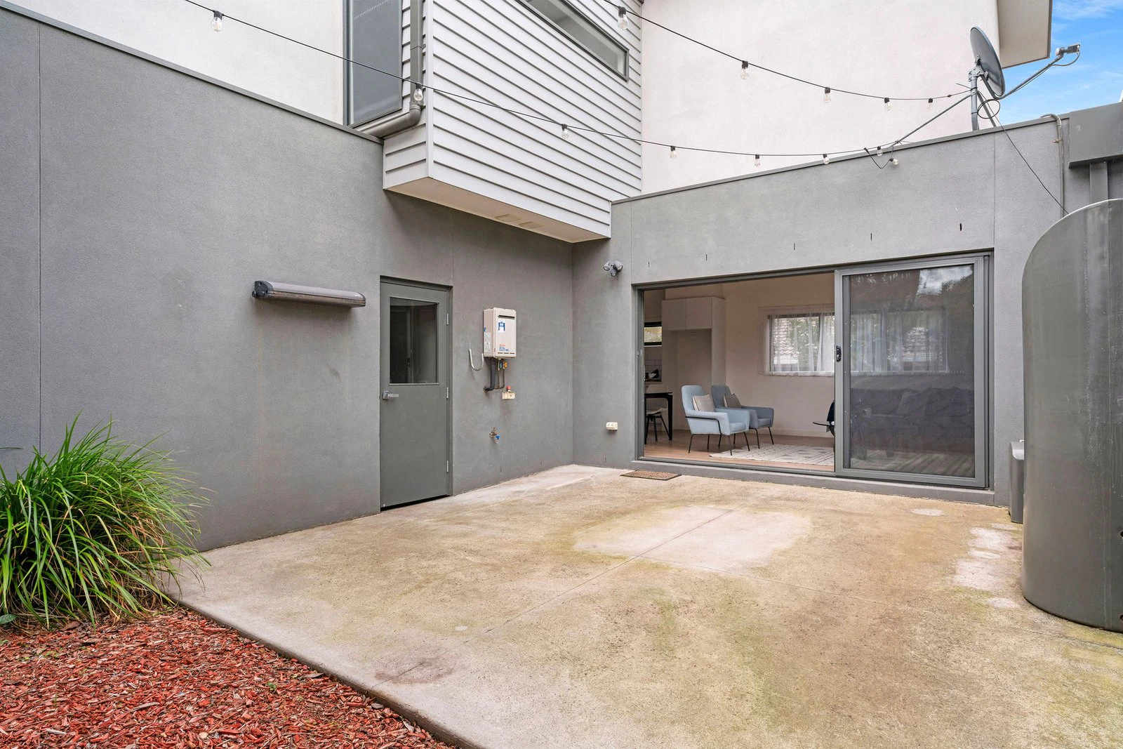 1/51 Van Ness Avenue, Mornington, 3931