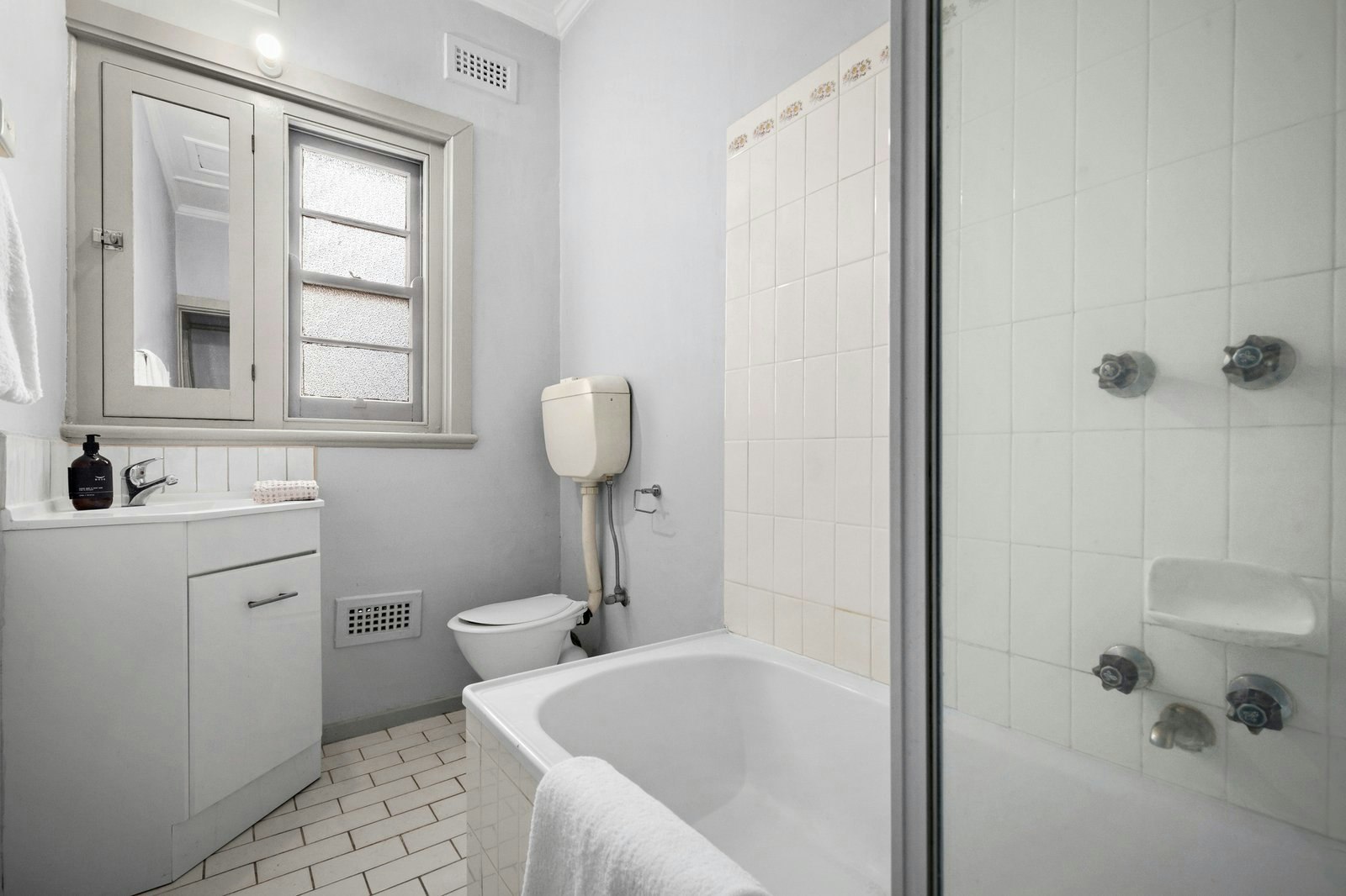 2 & 2a Robinson Street, Prahran, 3181