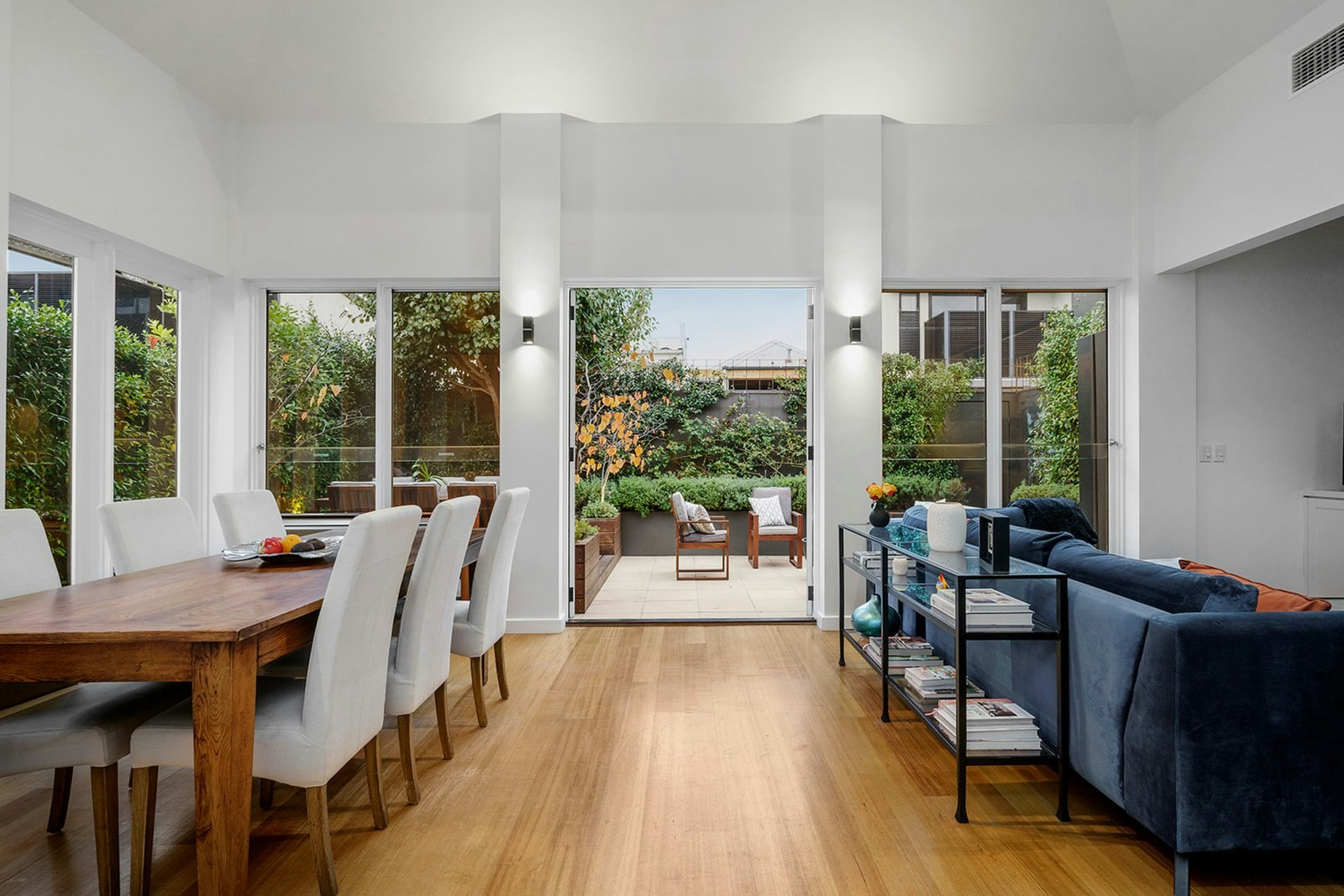 28 Dinsdale Street, Albert Park, 3206