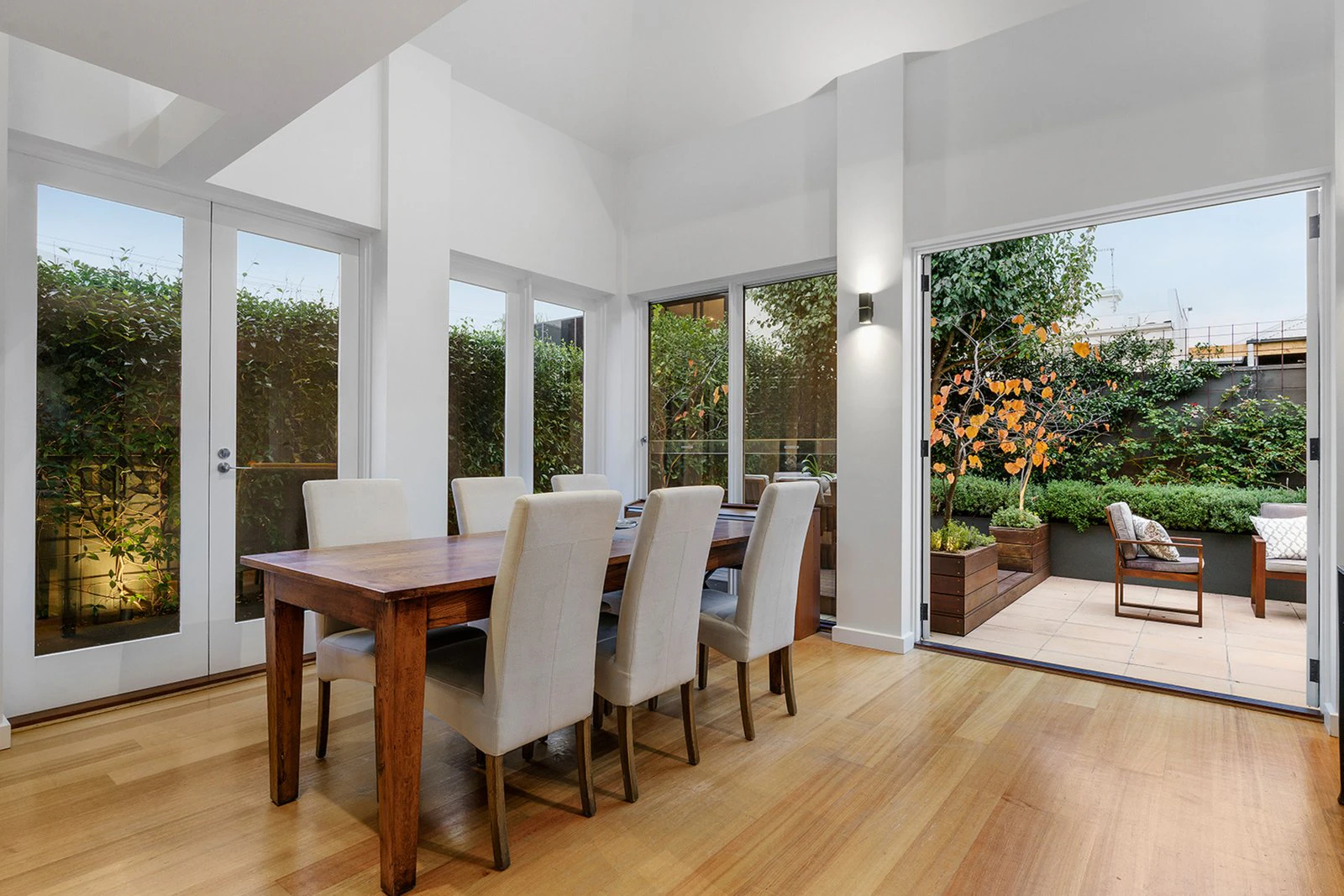 28 Dinsdale Street, Albert Park, 3206