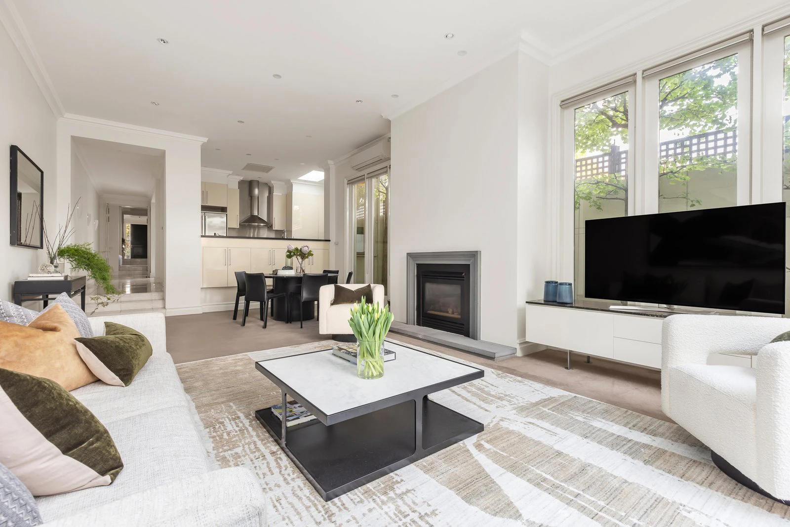 87 Mathoura Road, Toorak, 3142