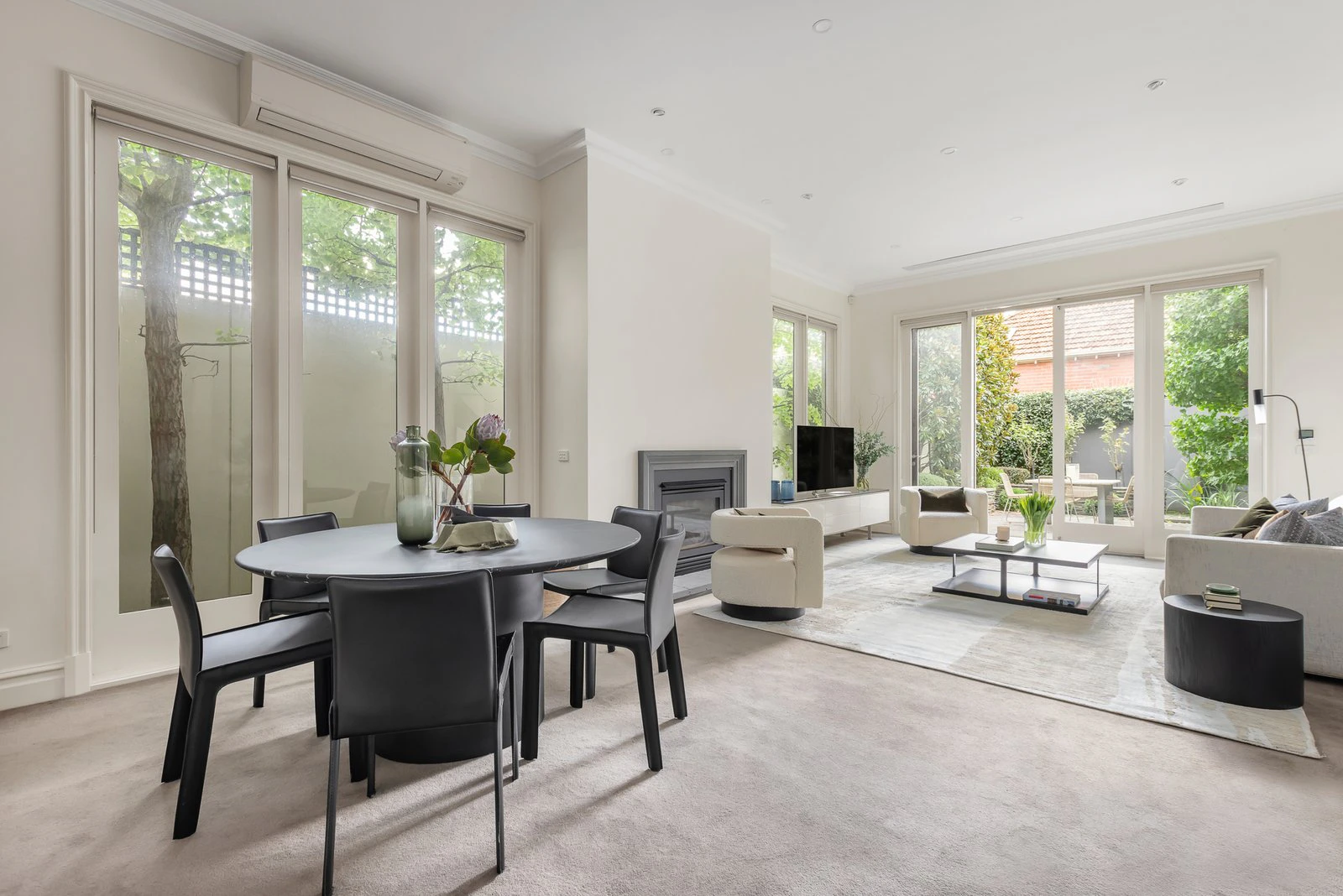 87 Mathoura Road, Toorak, 3142