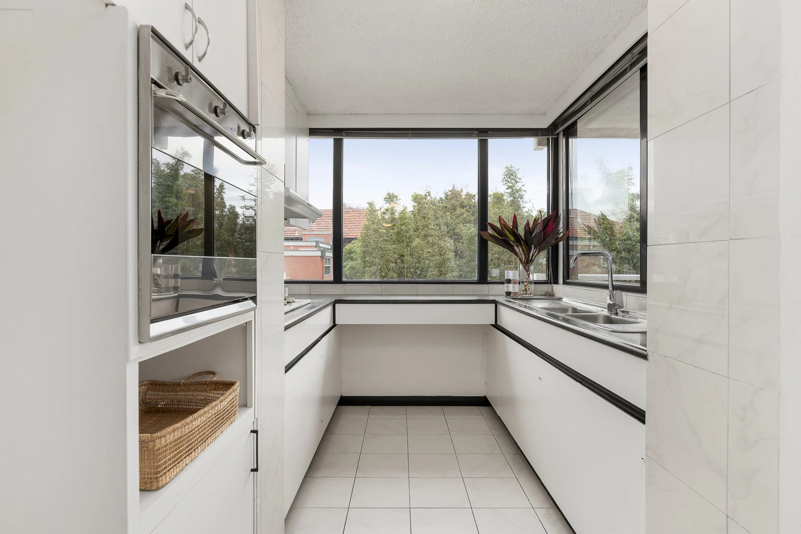 12/333 Beaconsfield Parade, St Kilda West, 3182