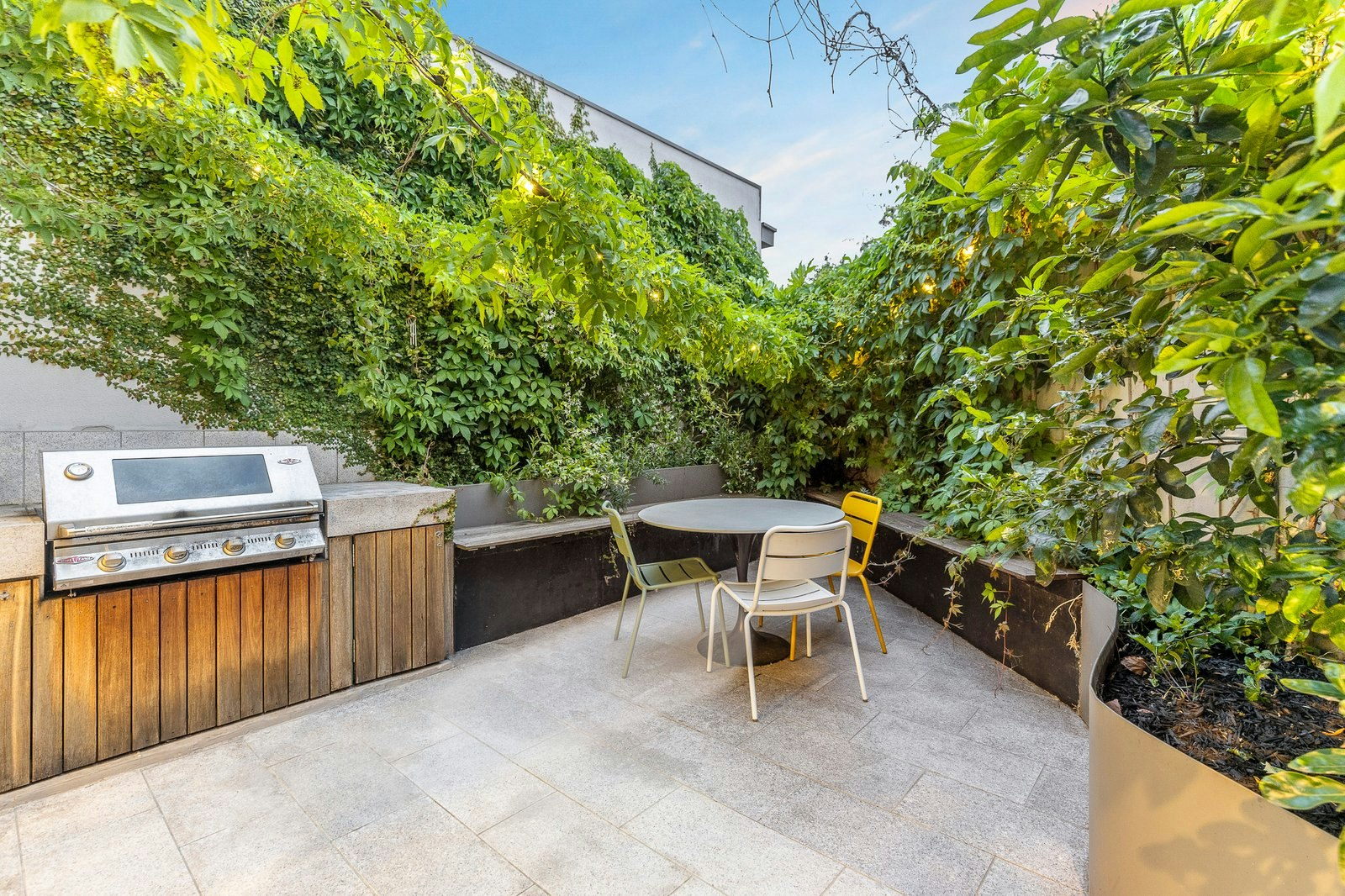 2 Barkly Street, Brighton, 3186