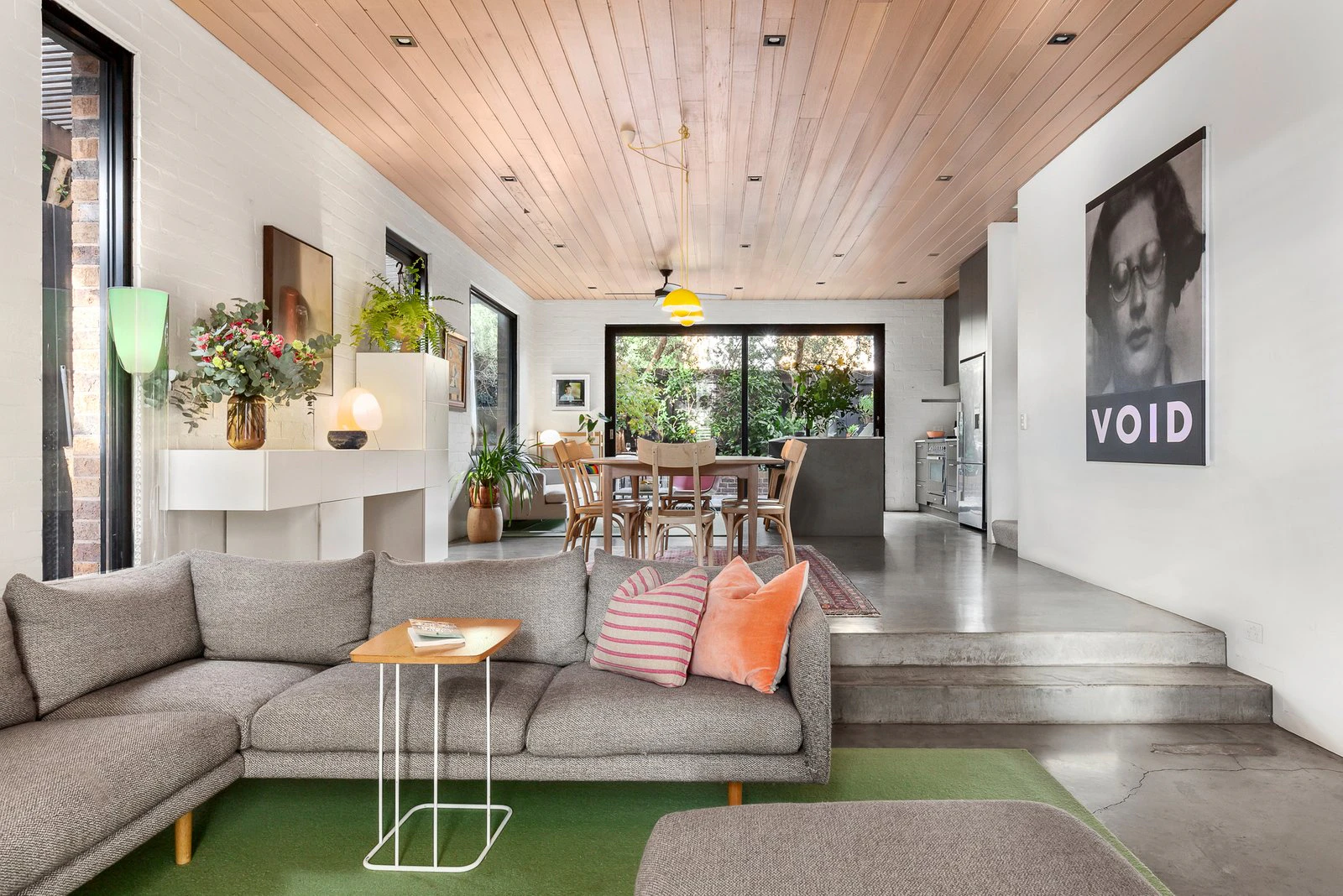 18 Jervois Street, St Kilda East, 3183