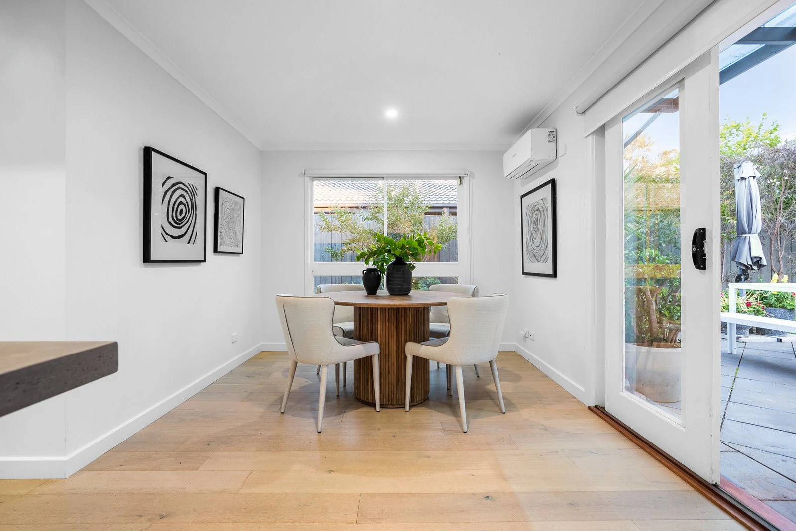 30 Larnook Crescent, Aspendale, 3195