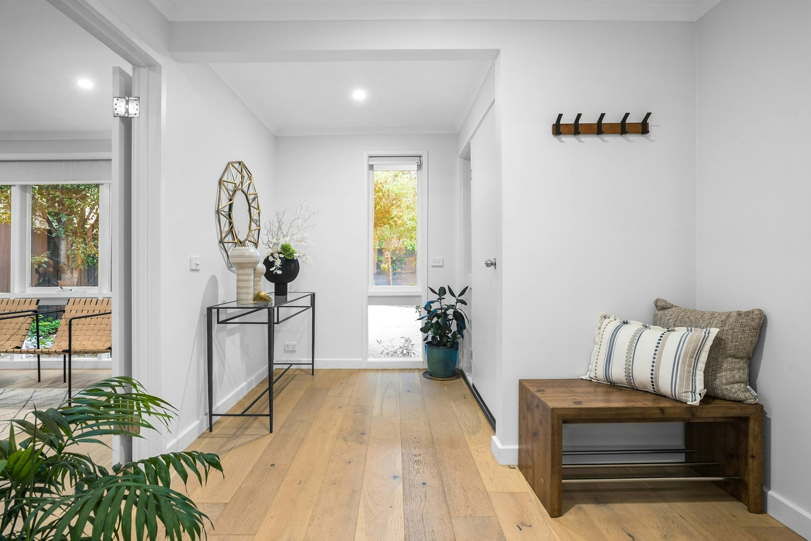 30 Larnook Crescent, Aspendale, 3195