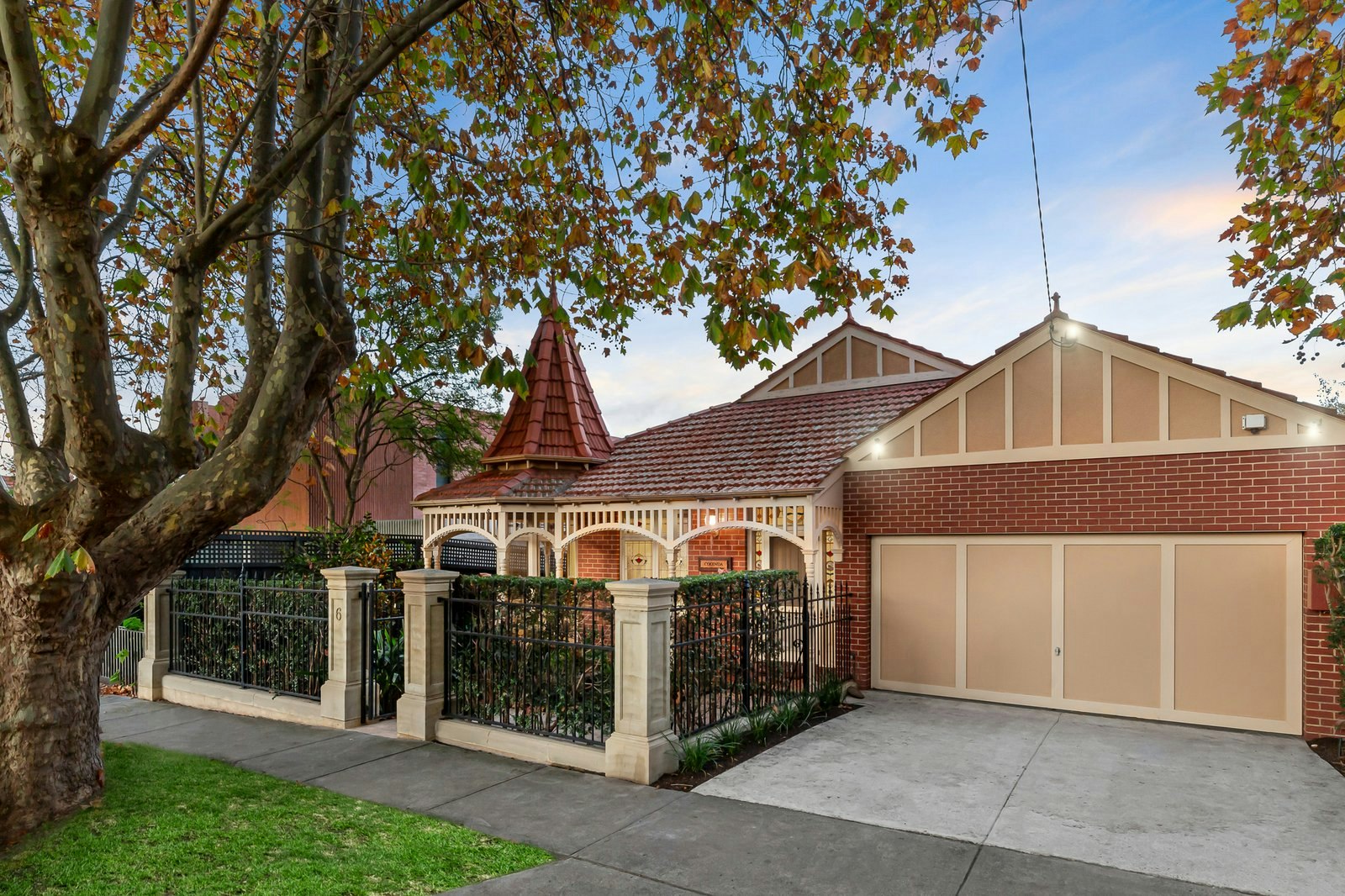 6 Erica Avenue, Glen Iris, 3146