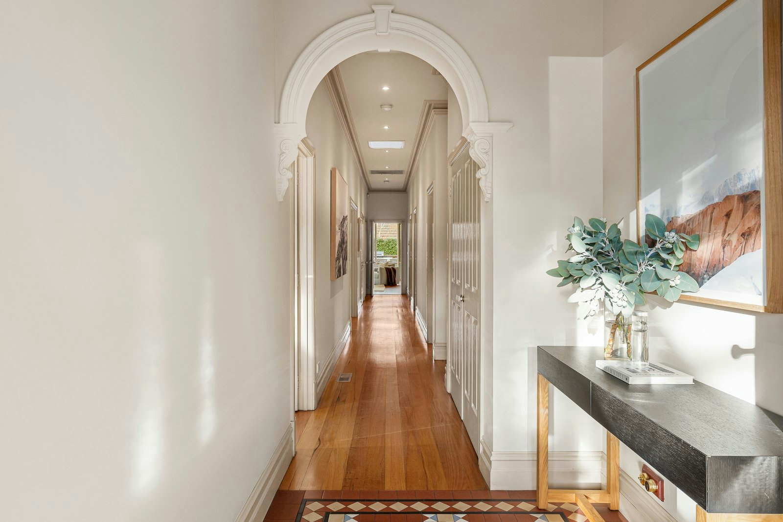 6 Erica Avenue, Glen Iris, 3146