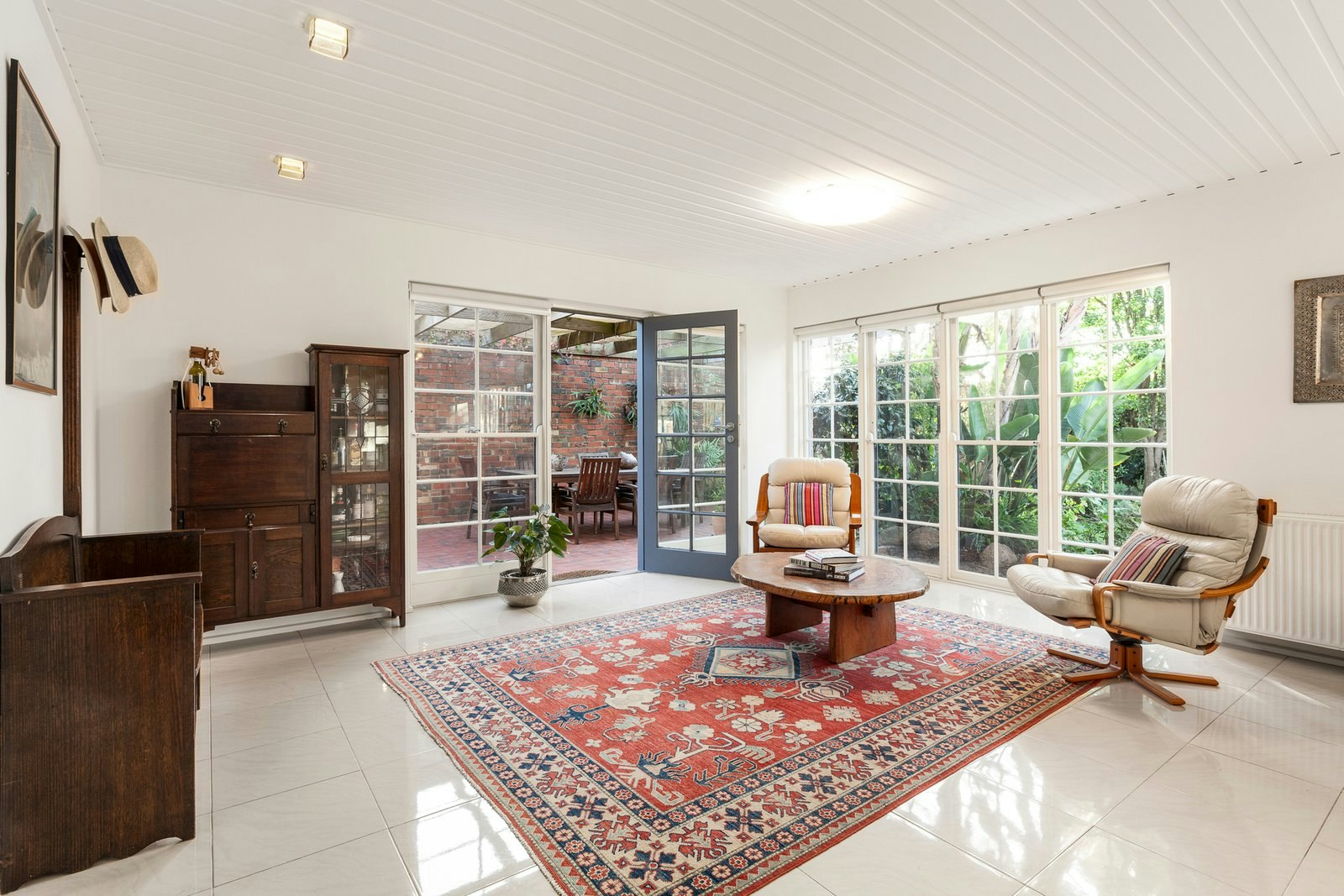 9 Kyora Parade, Balwyn North, 3104