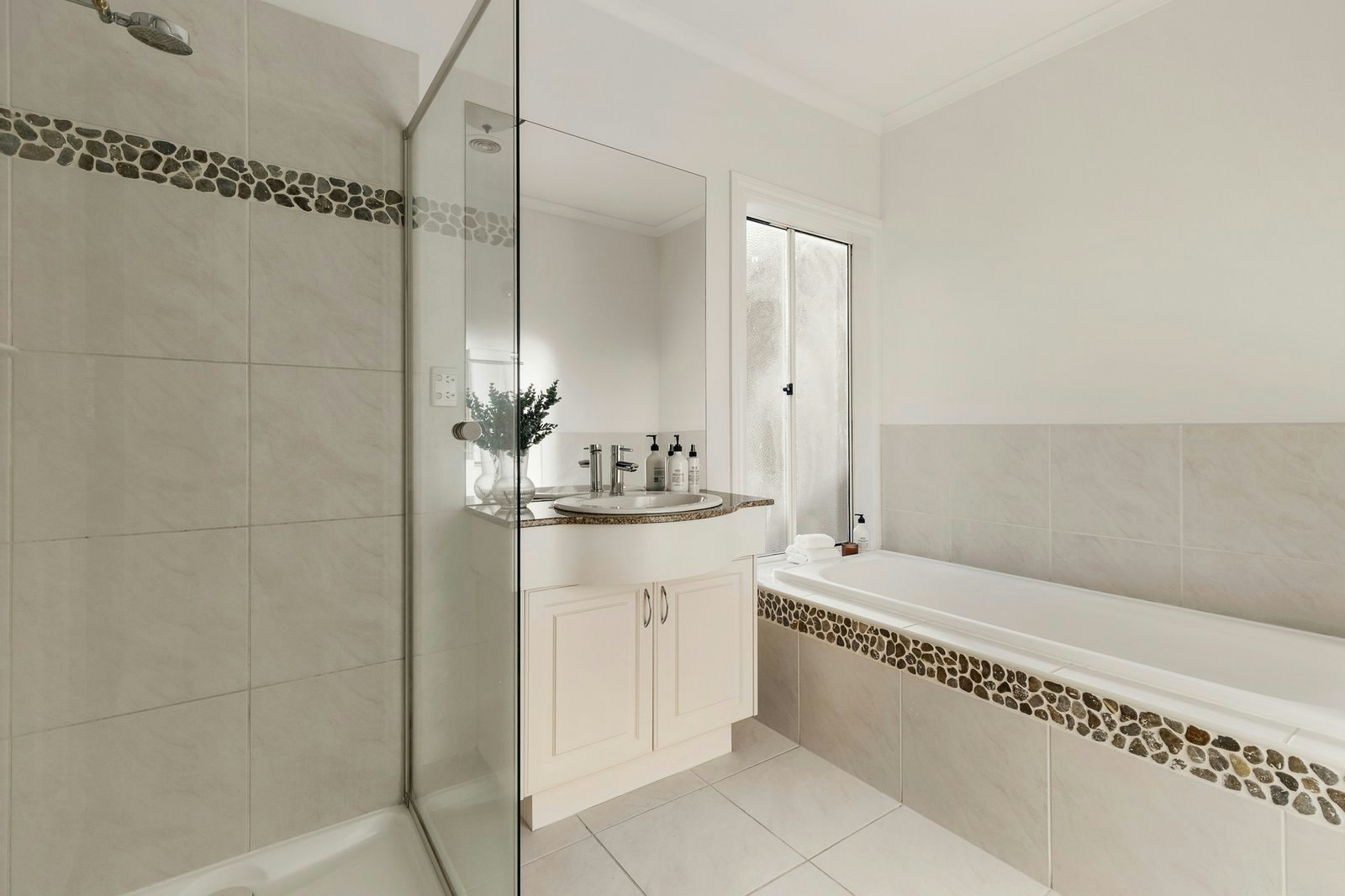 108 Great Valley Road, Glen Iris, 3146