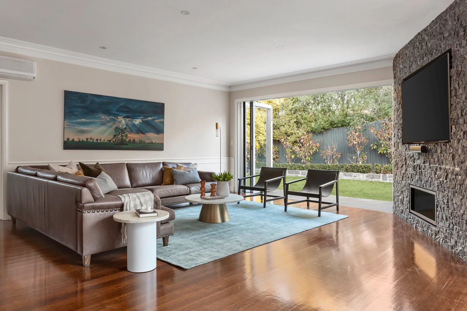 10 Carron Street, Balwyn North, 3104