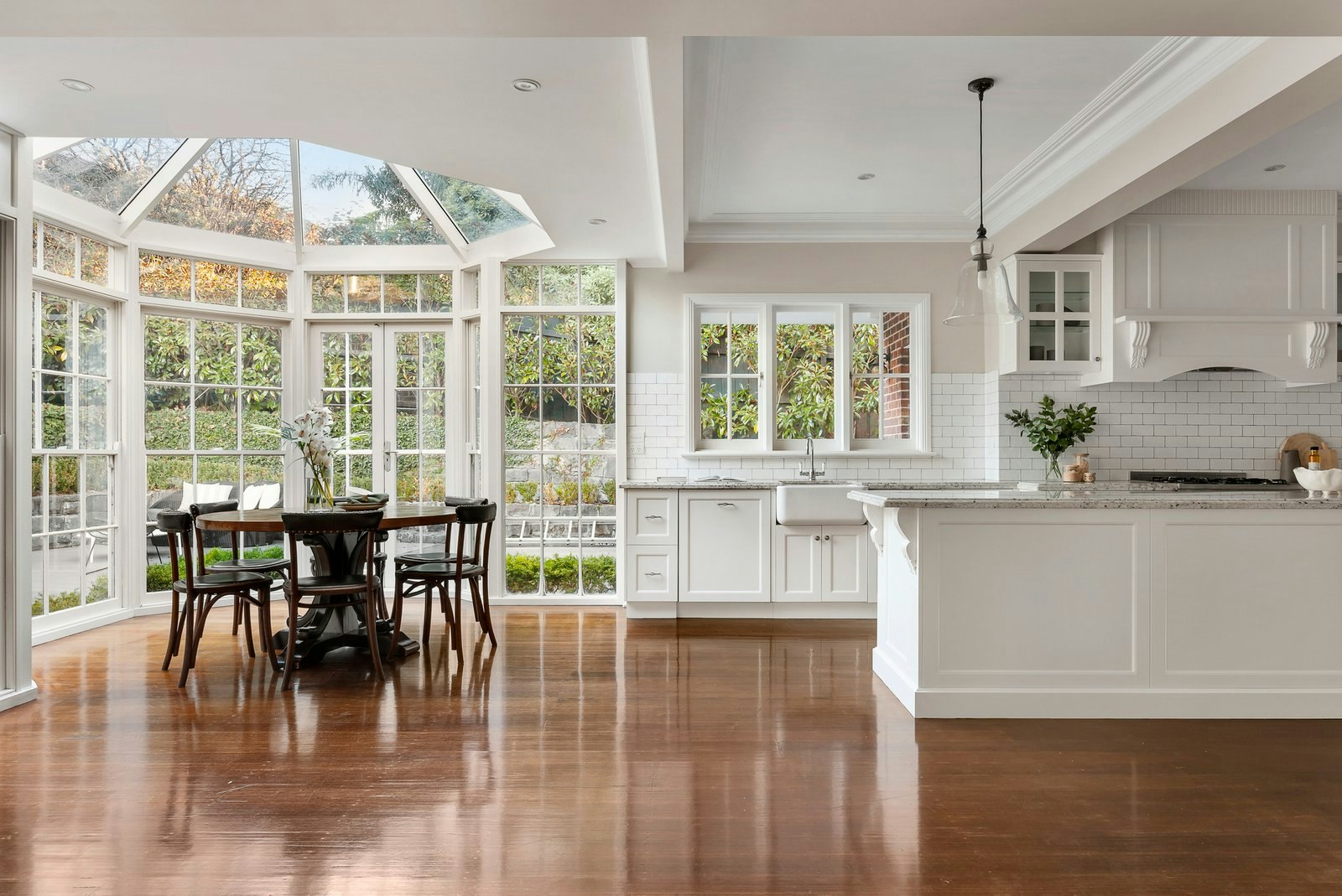 10 Carron Street, Balwyn North, 3104