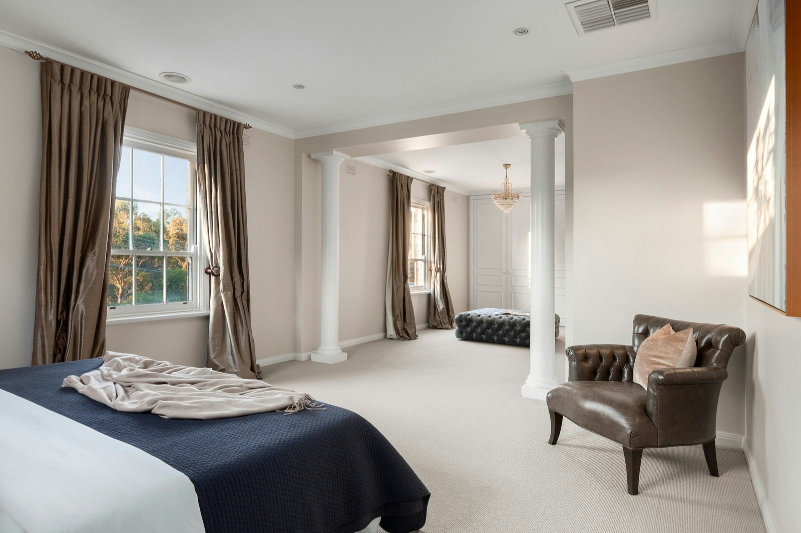 10 Carron Street, Balwyn North, 3104