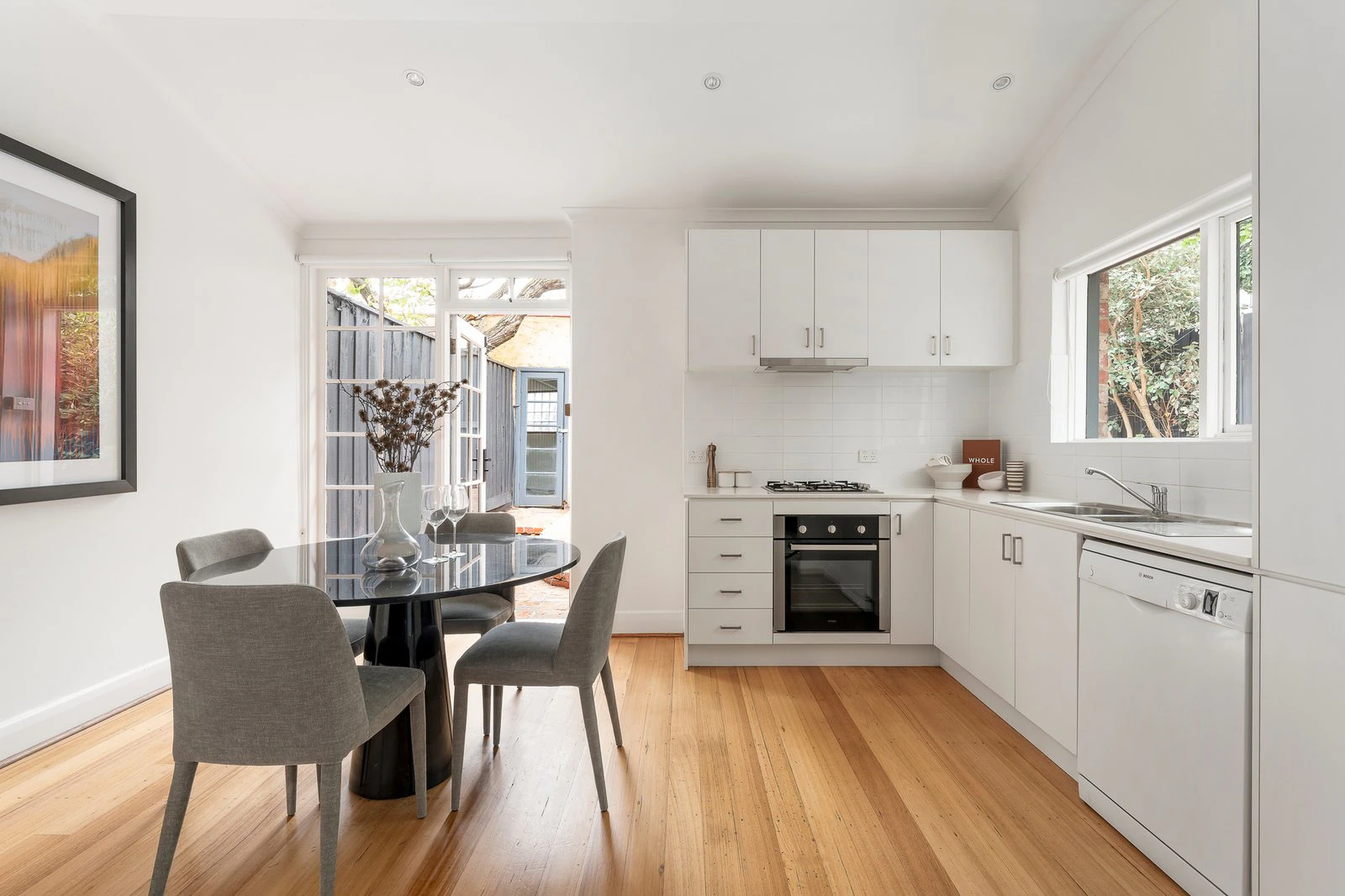 90 Milton Parade, Malvern, 3144