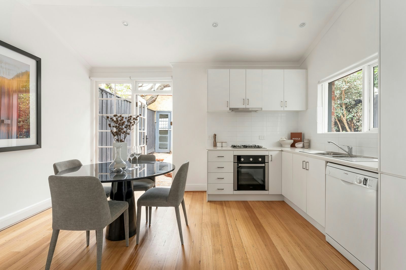 90 Milton Parade, Malvern, 3144