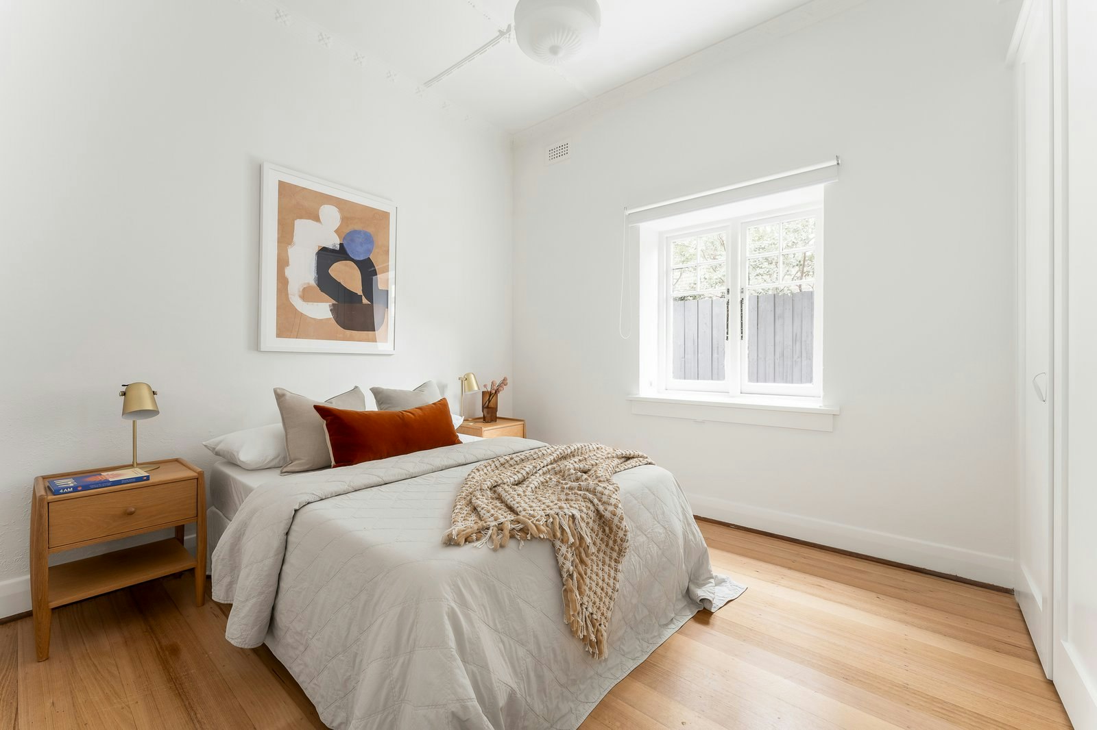 90 Milton Parade, Malvern, 3144